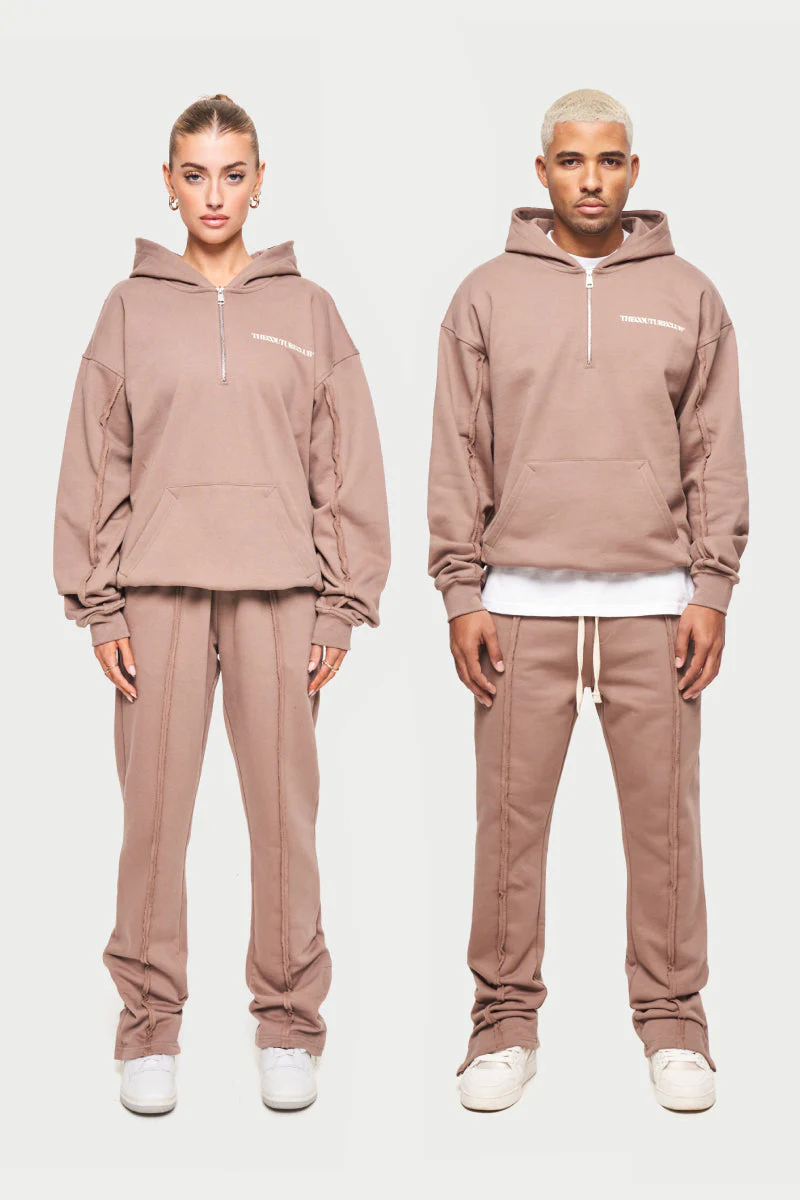 RAW SEAM QUARTER ZIP HOODIE - MOCHA