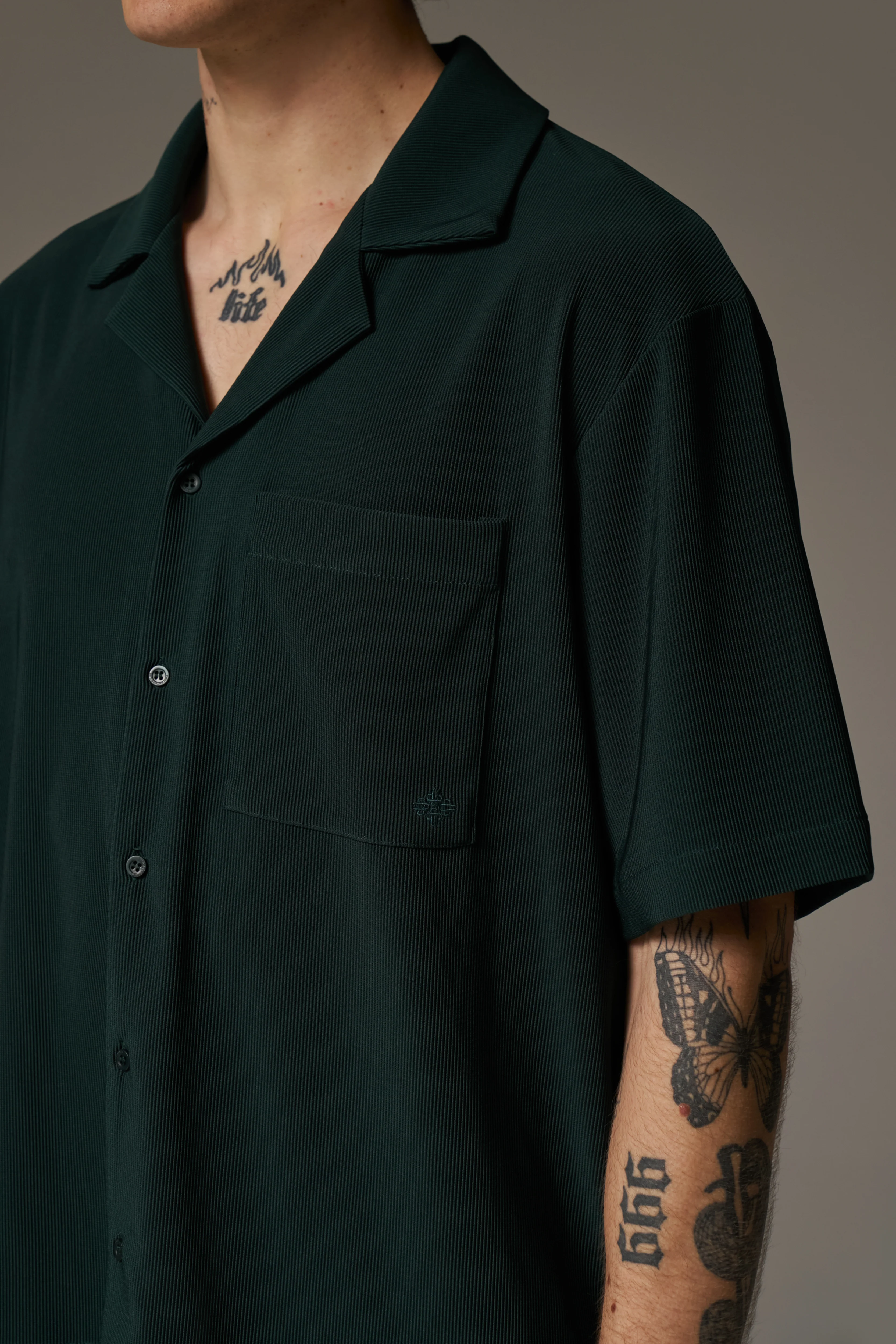 RIB BUTTON THROUGH SHIRT - GREEN