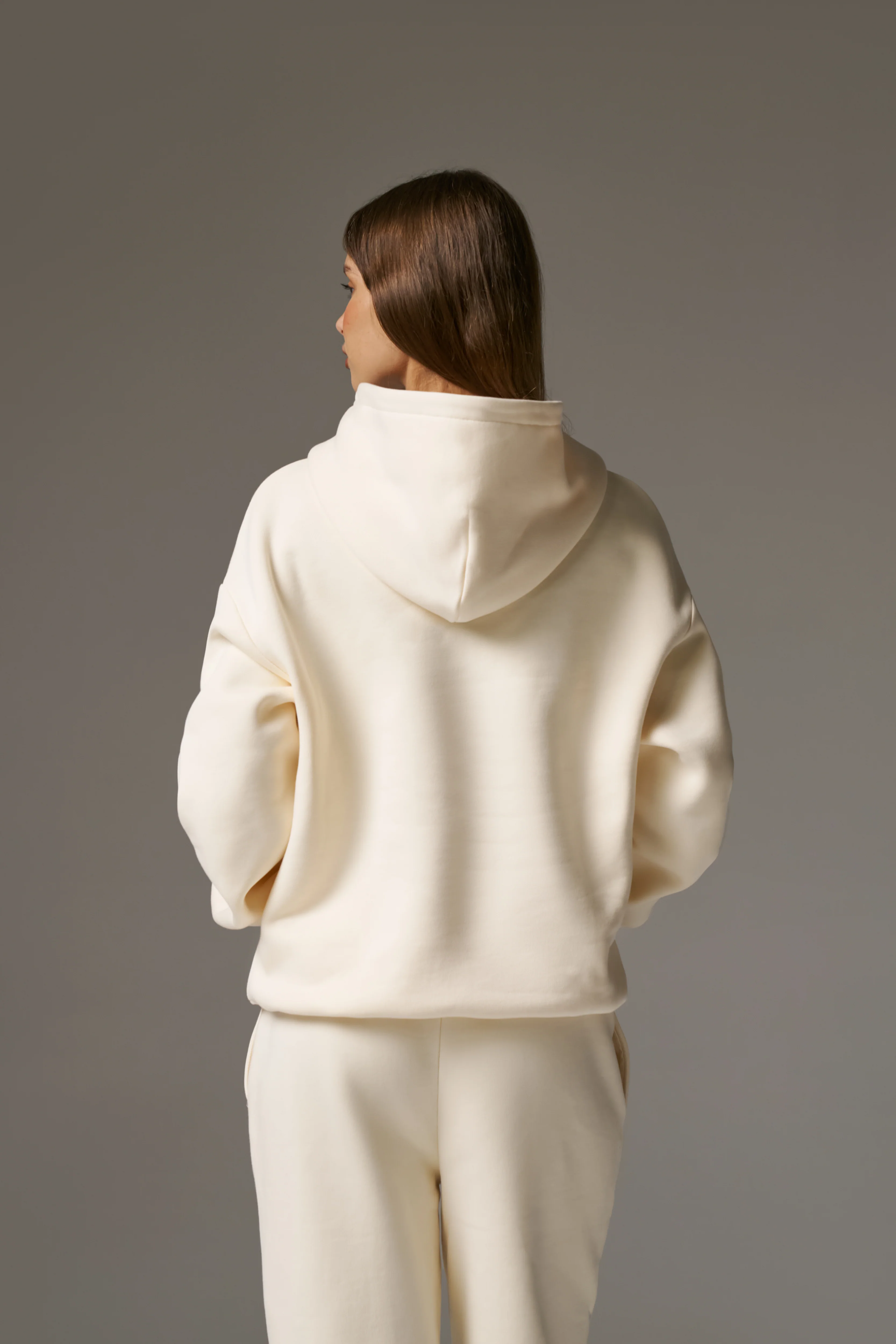 CTRE RELAXED HOODIE - BUTTERMILK