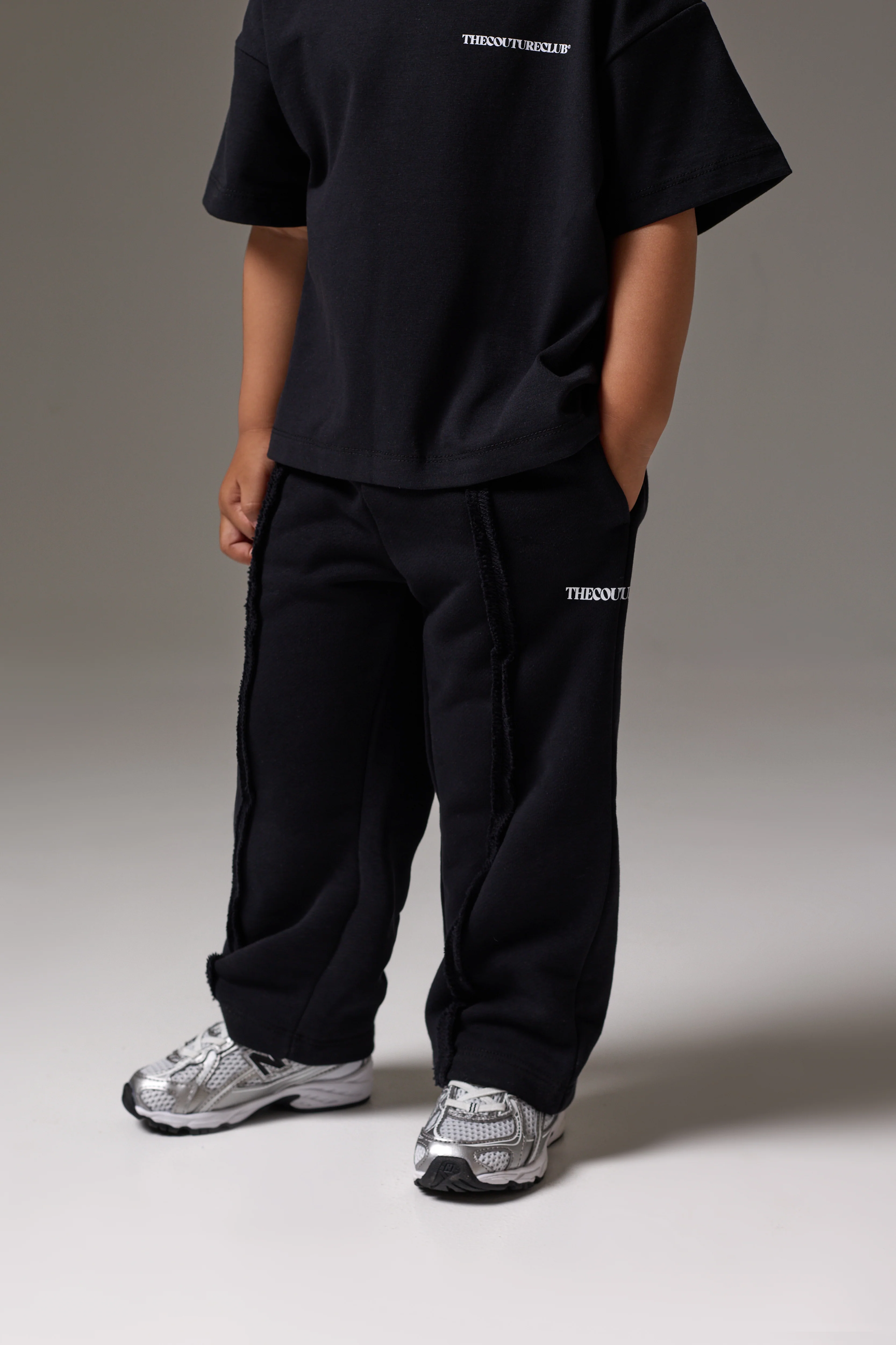 KIDS COPYRIGHT JOGGERS - BLACK