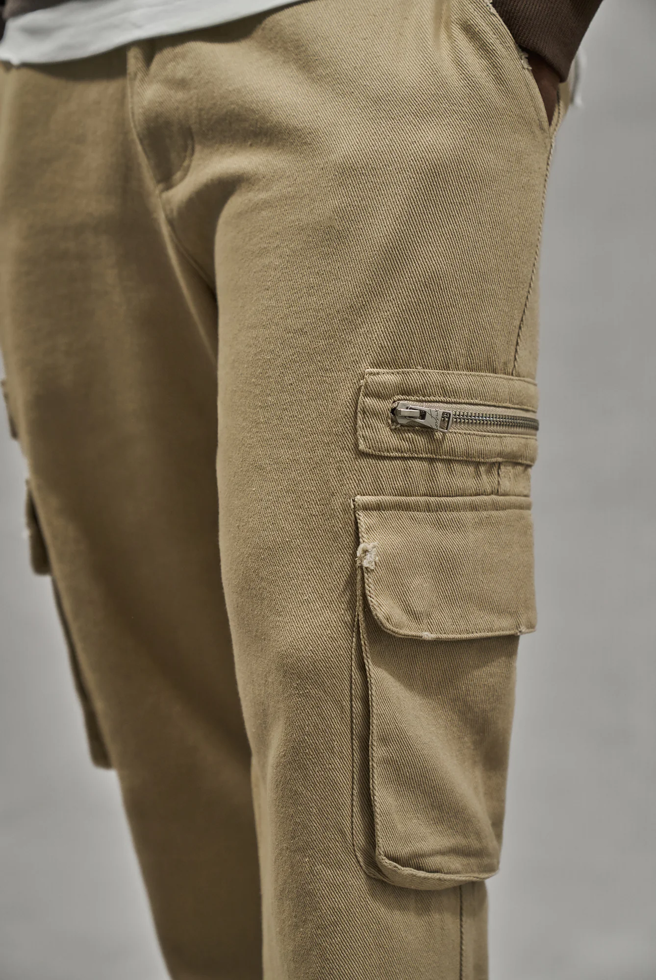 PATCH POCKET TWILL CARGOS - BEIGE