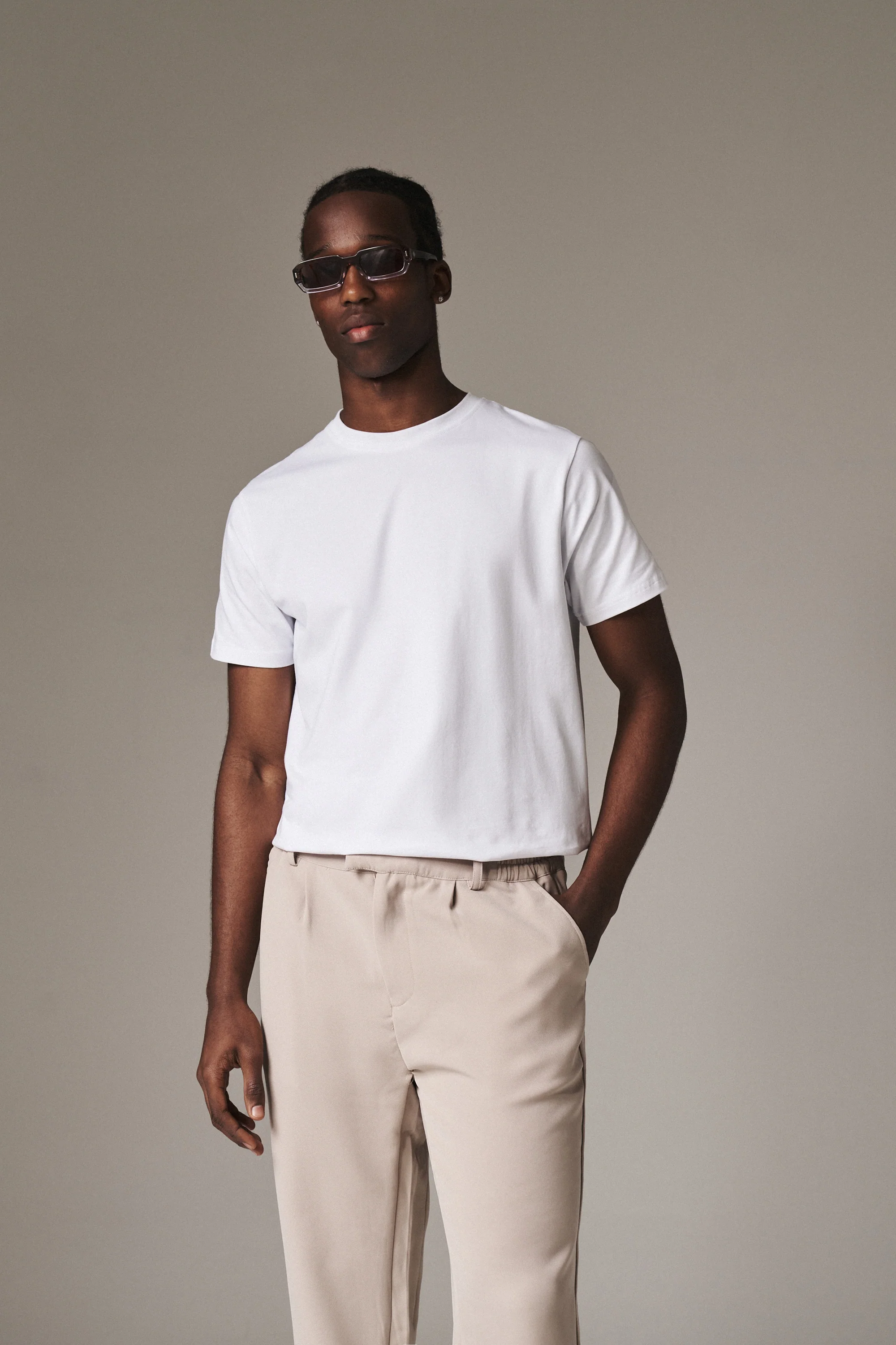 UNBRANDED SLIM T-SHIRT - WHITE