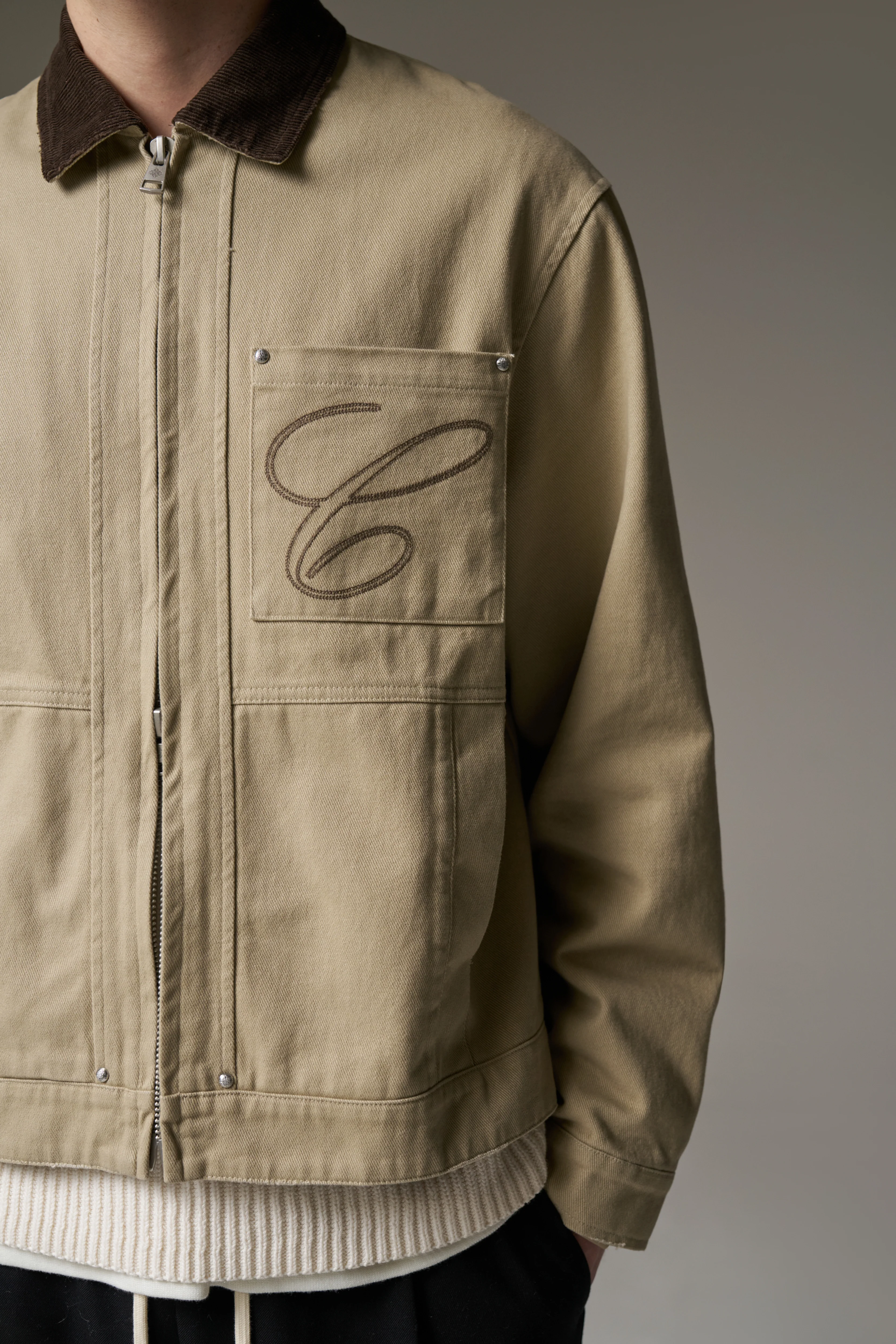 TWILL CONTRAST COLLAR JACKET - BEIGE