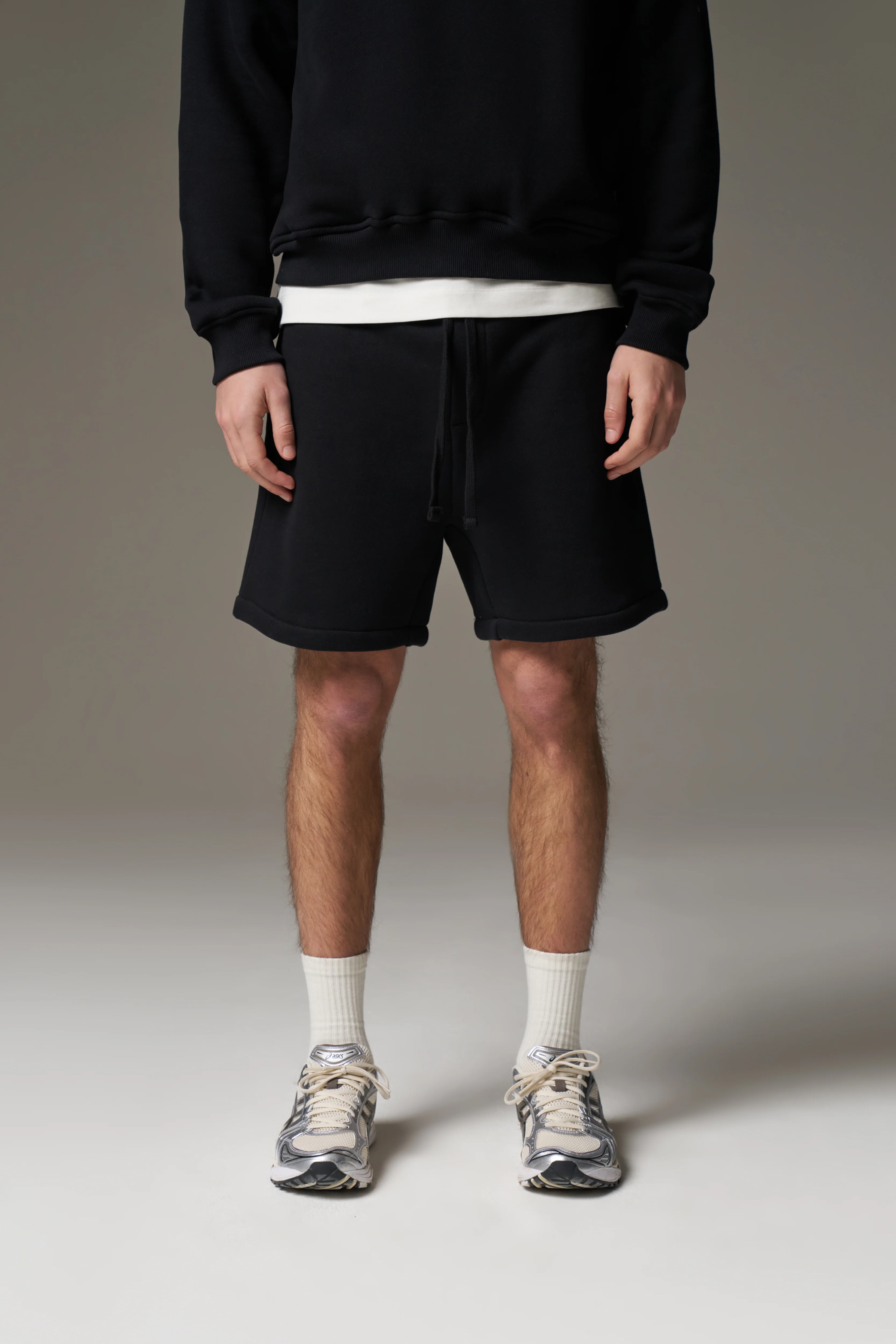 LAUNDERED CLASSICS SHORTS - WASHED BLACK