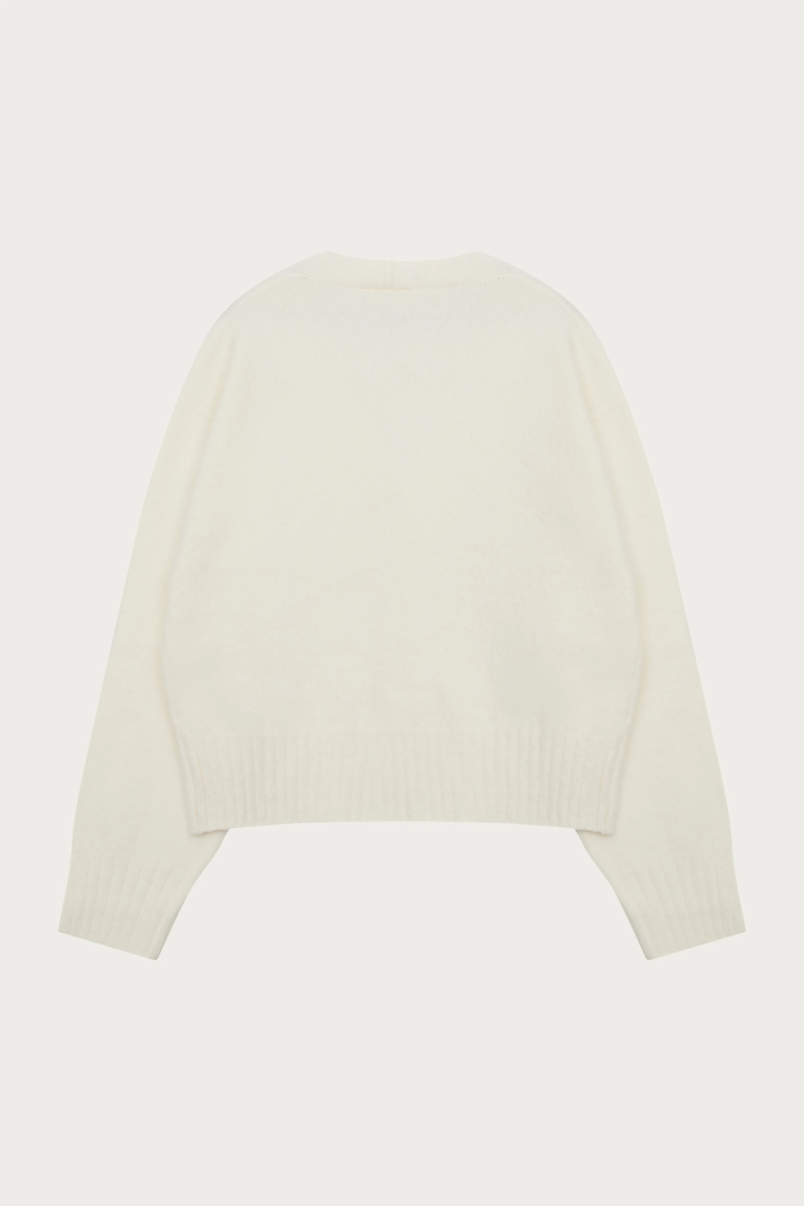 FLUFFY KNIT EMBLEM CARDIGAN - OFF-WHITE