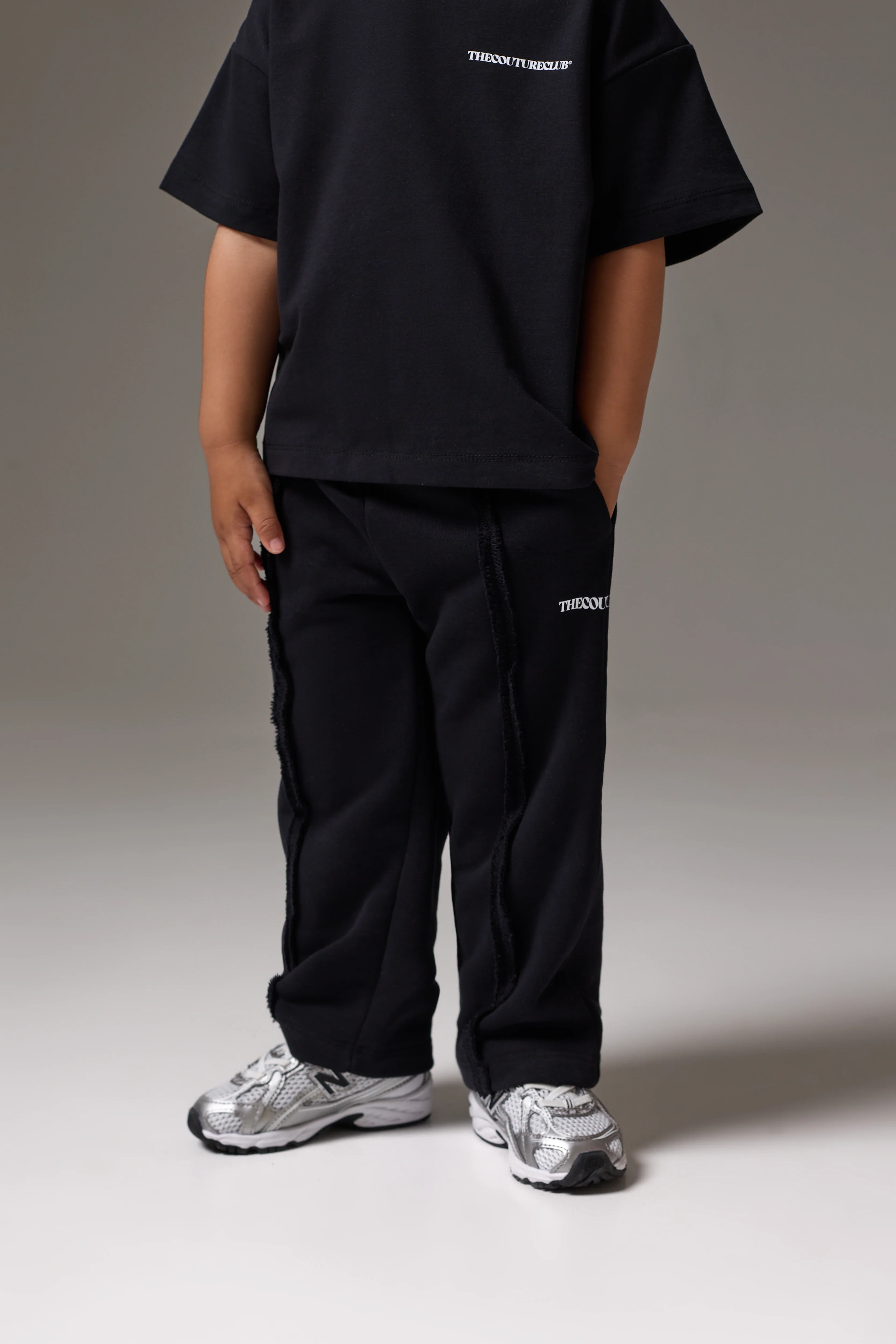 KIDS COPYRIGHT JOGGERS - BLACK