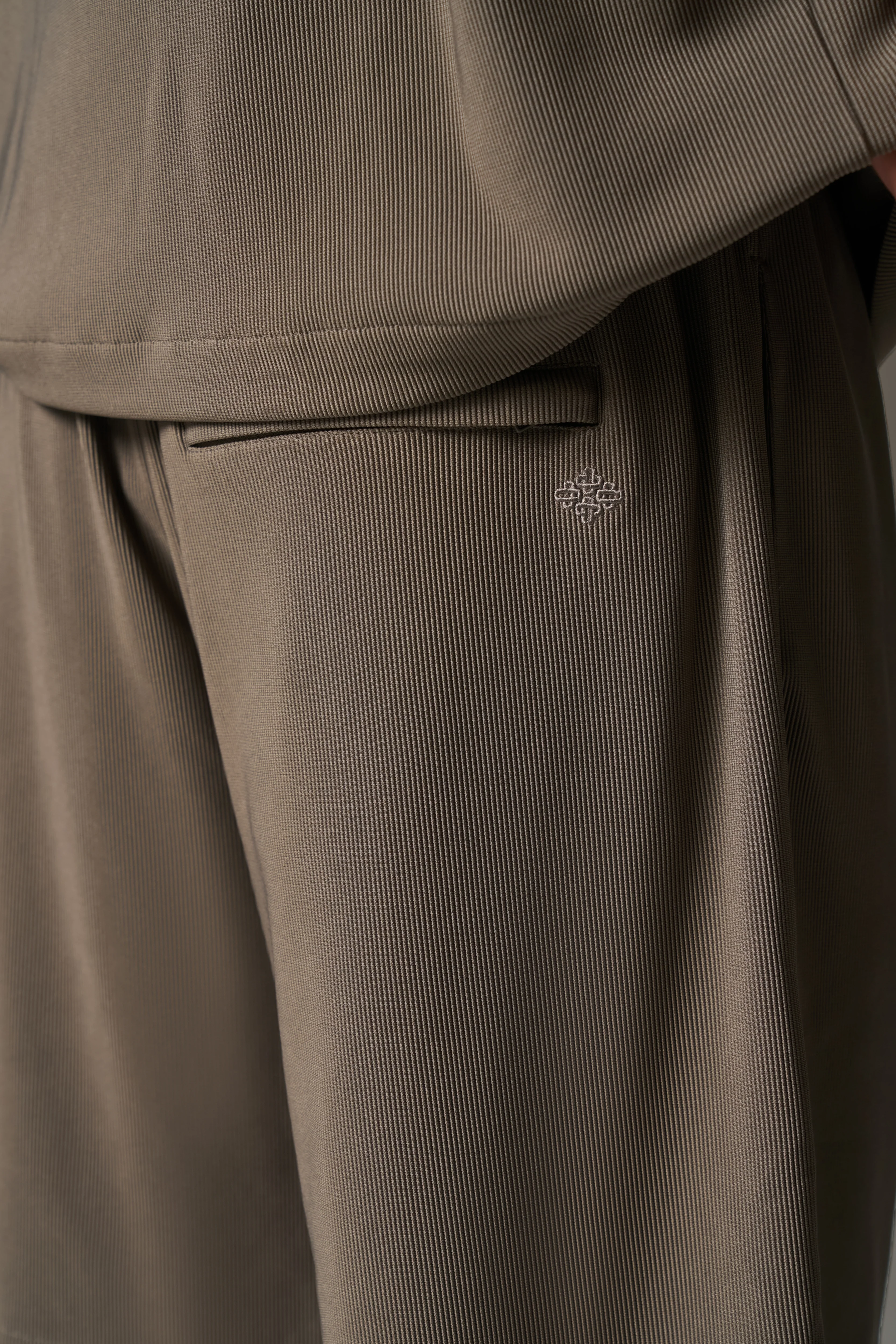 RIBBED TROUSERS - MINK