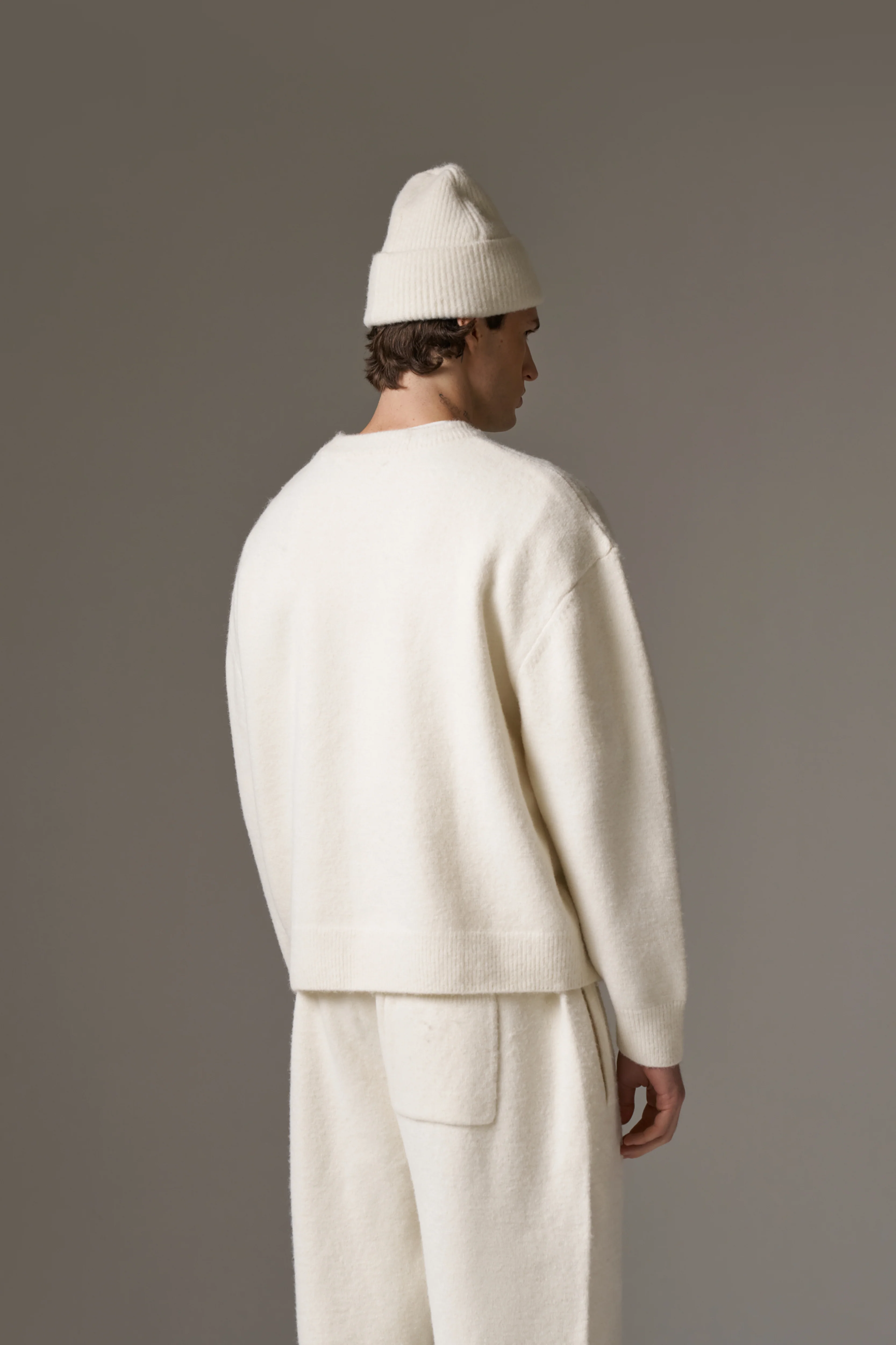 MONOGRAM EMBLEM KNITTED CREW - OFF WHITE