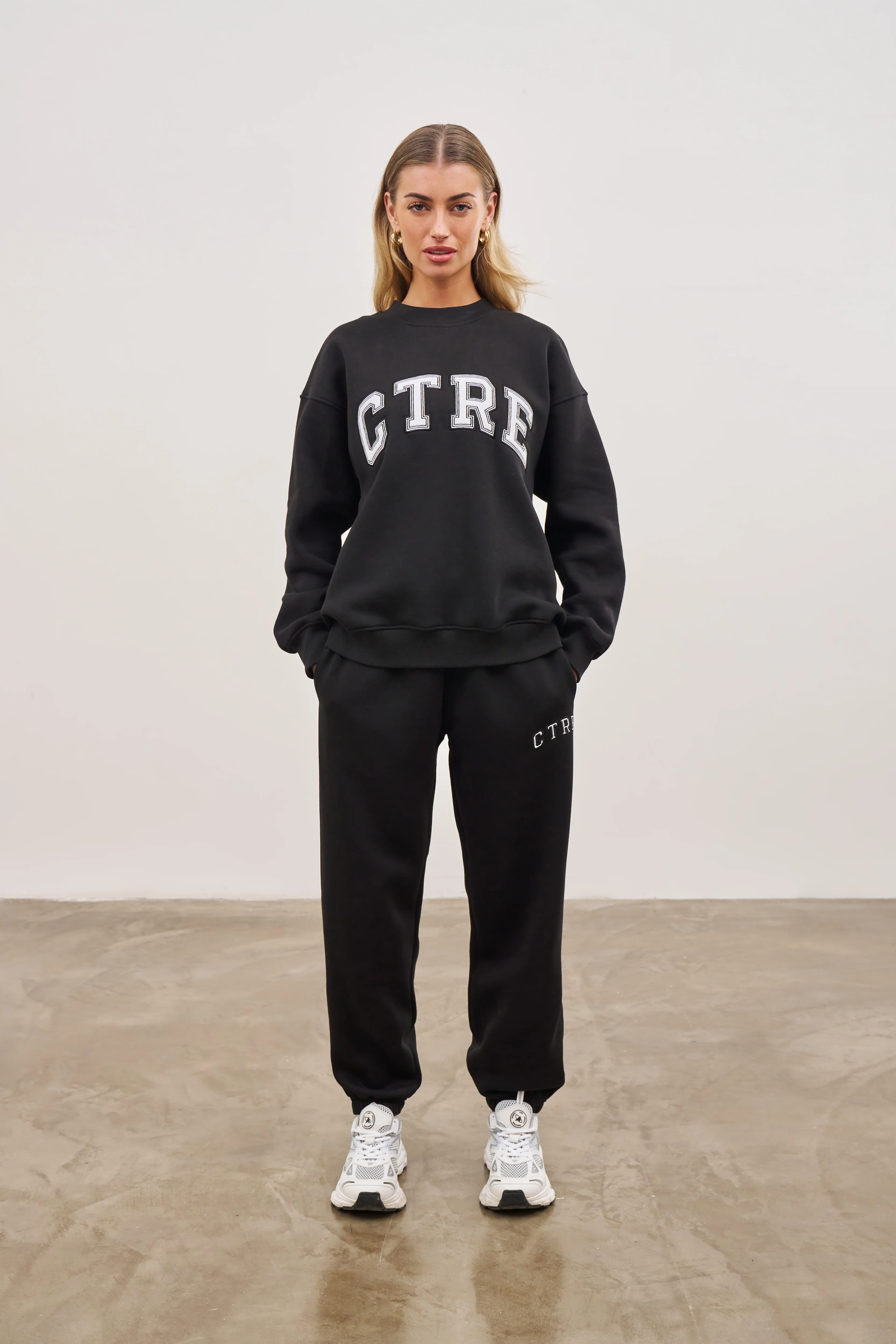 CTRE RELAXED JOGGERS - BLACK