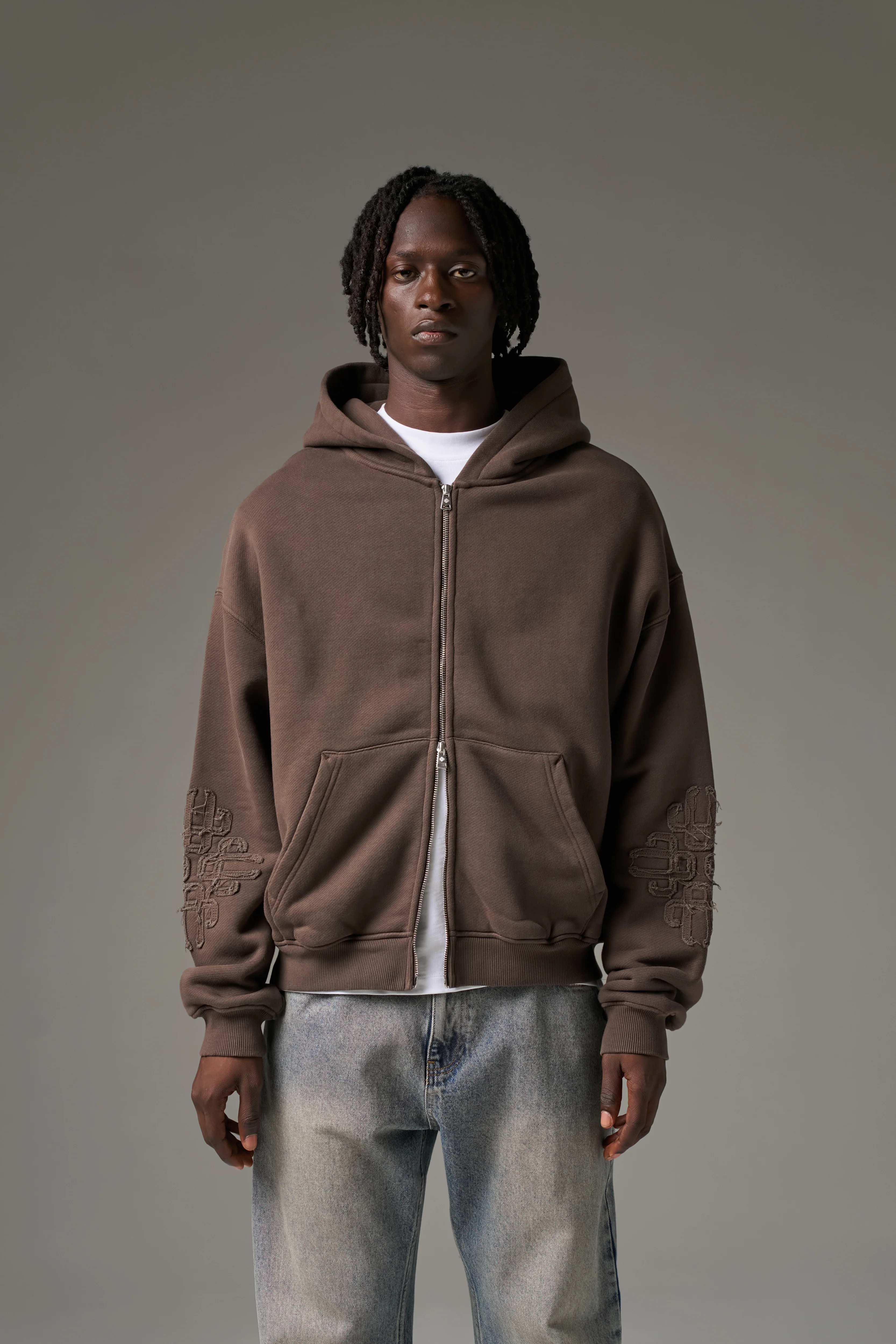 EMBLEM APPLIQUE ZIP THROUGH HOODIE - BROWN