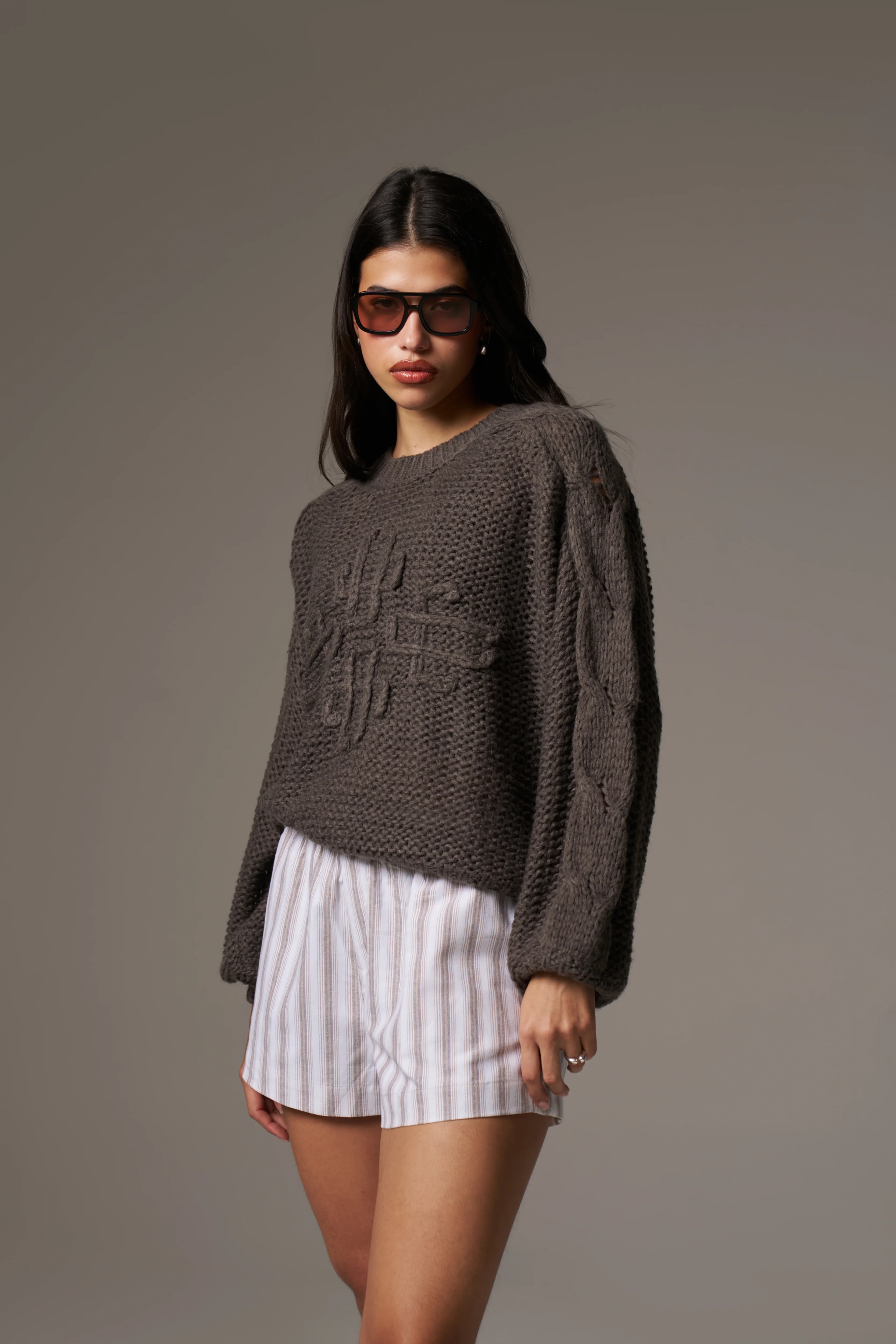 EMBLEM OVERSIZED KNIT JUMPER - COCOA