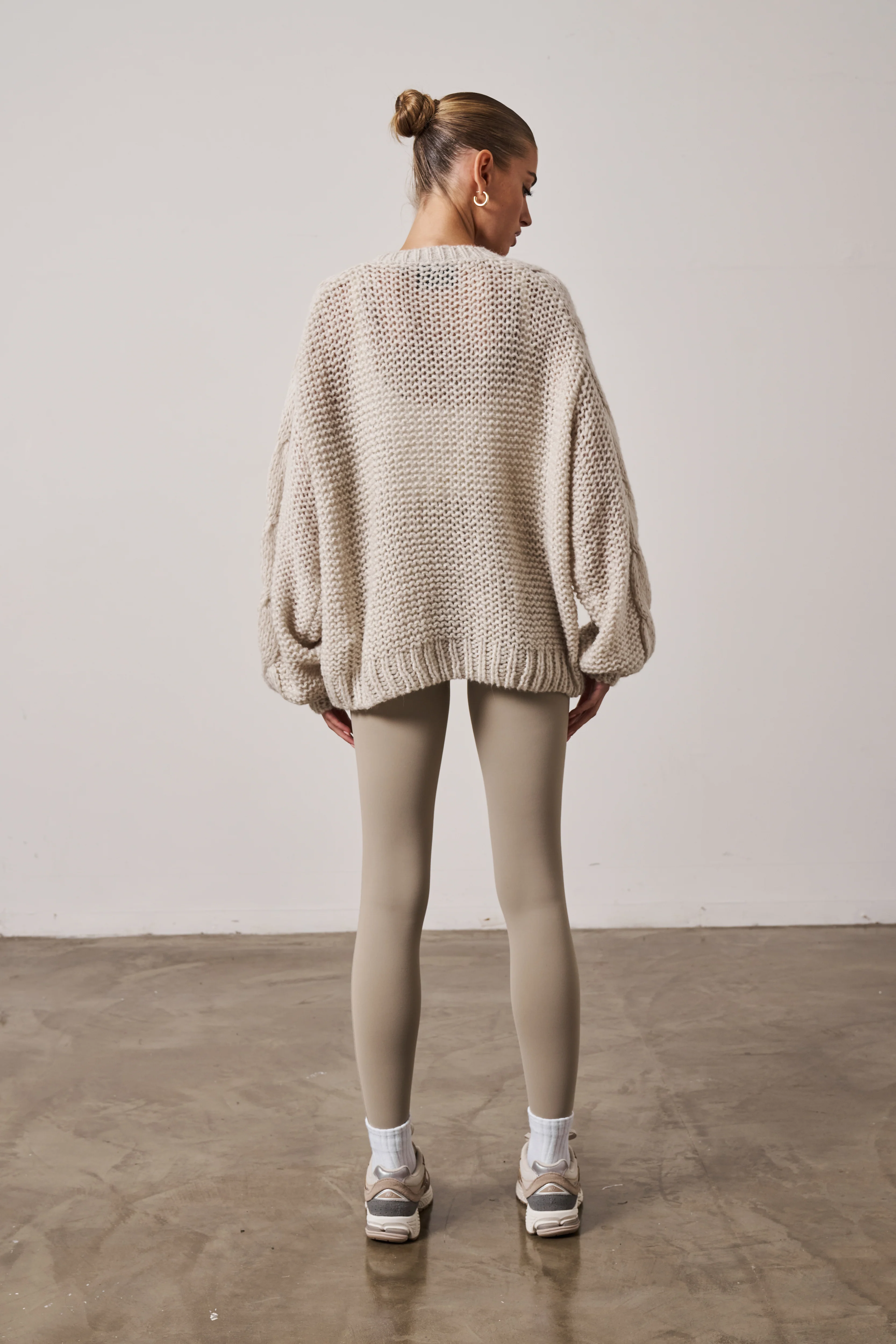 EMBLEM OVERSIZED KNIT JUMPER - STONE