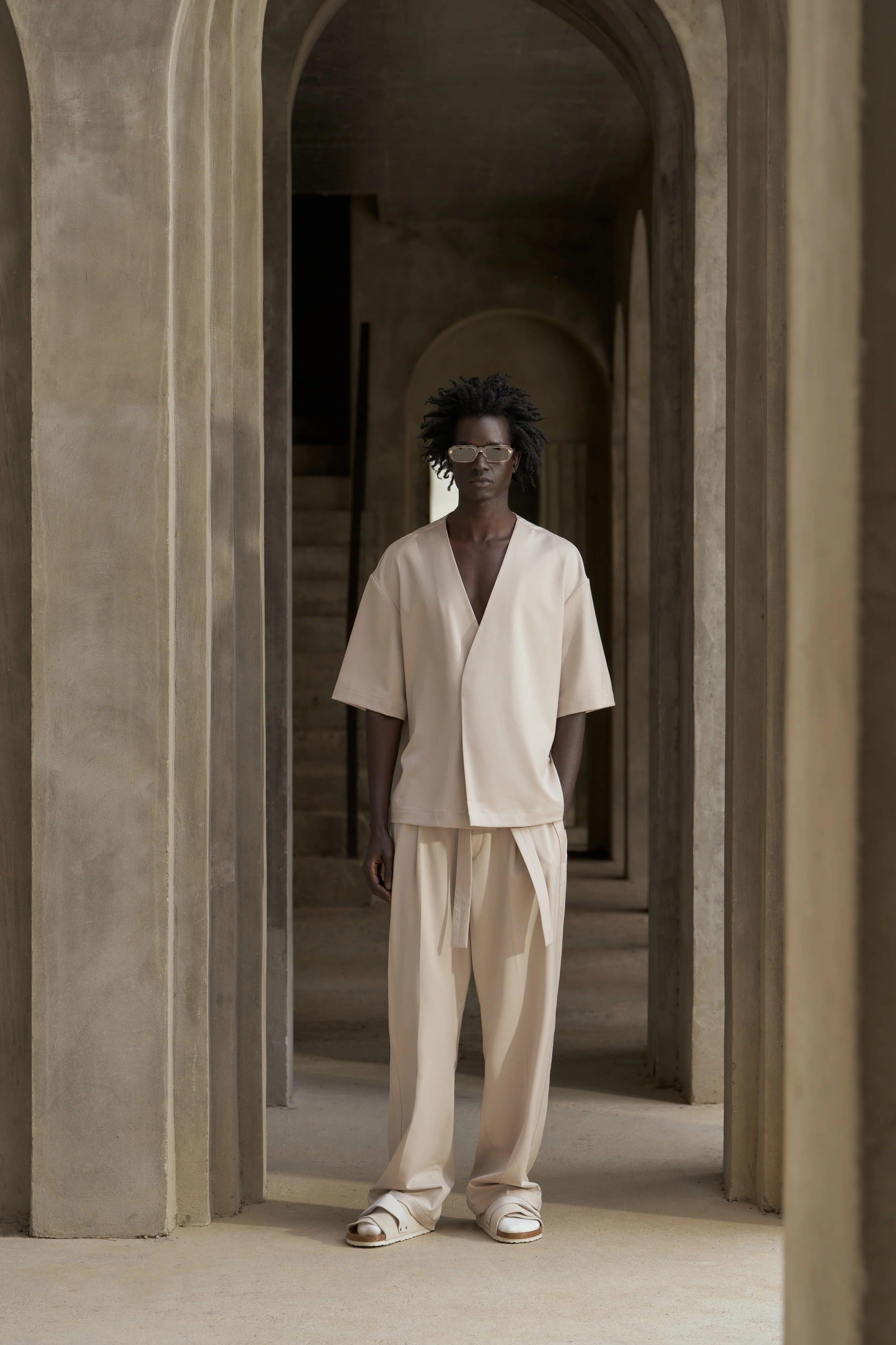 SMART WOVEN SHIRT - STONE