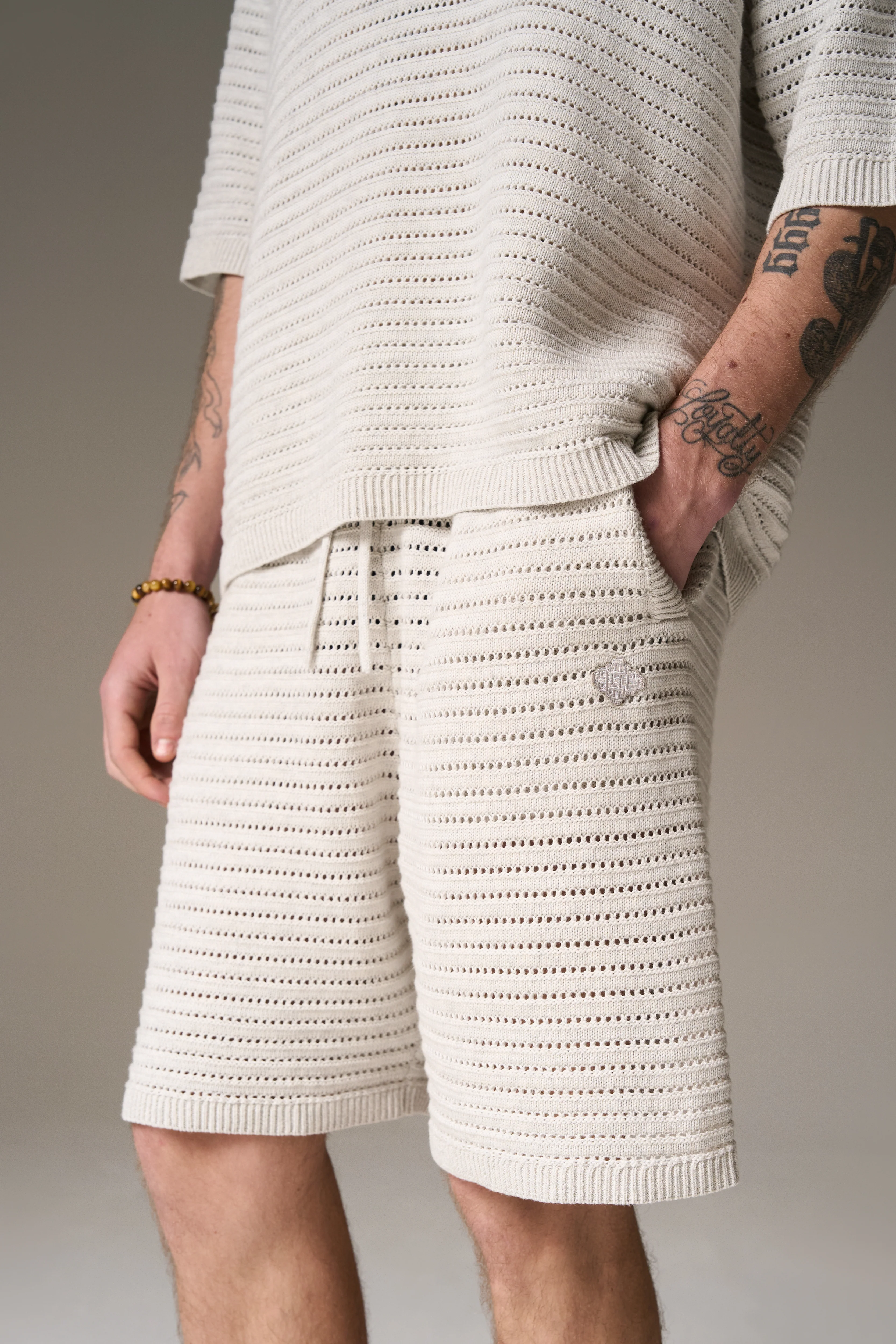 KNITTED SHORTS - LIGHT GREY