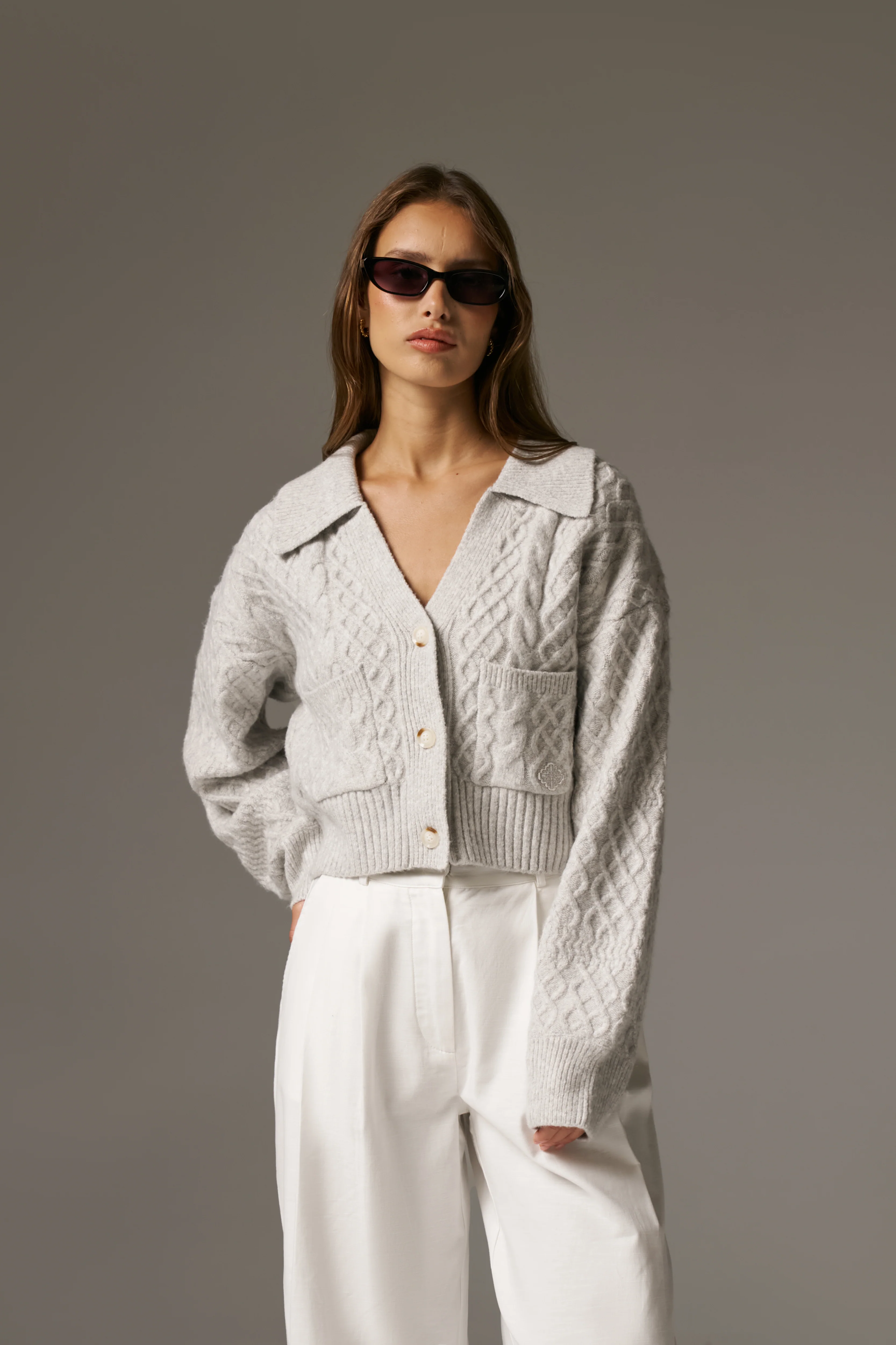 CABLE KNIT CARDIGAN - GREY MARL