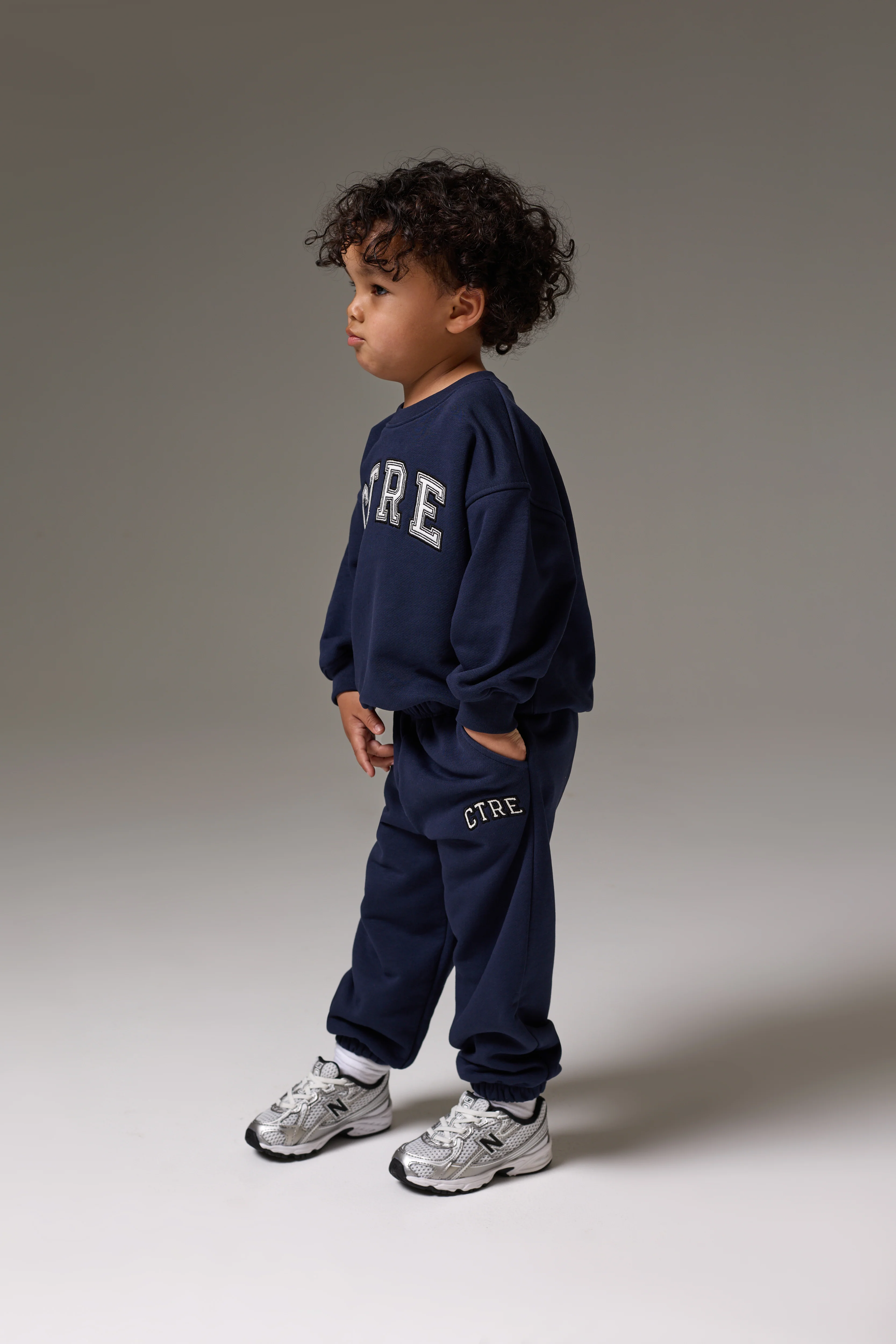 KIDS CTRE SWEATSHIRT - NAVY