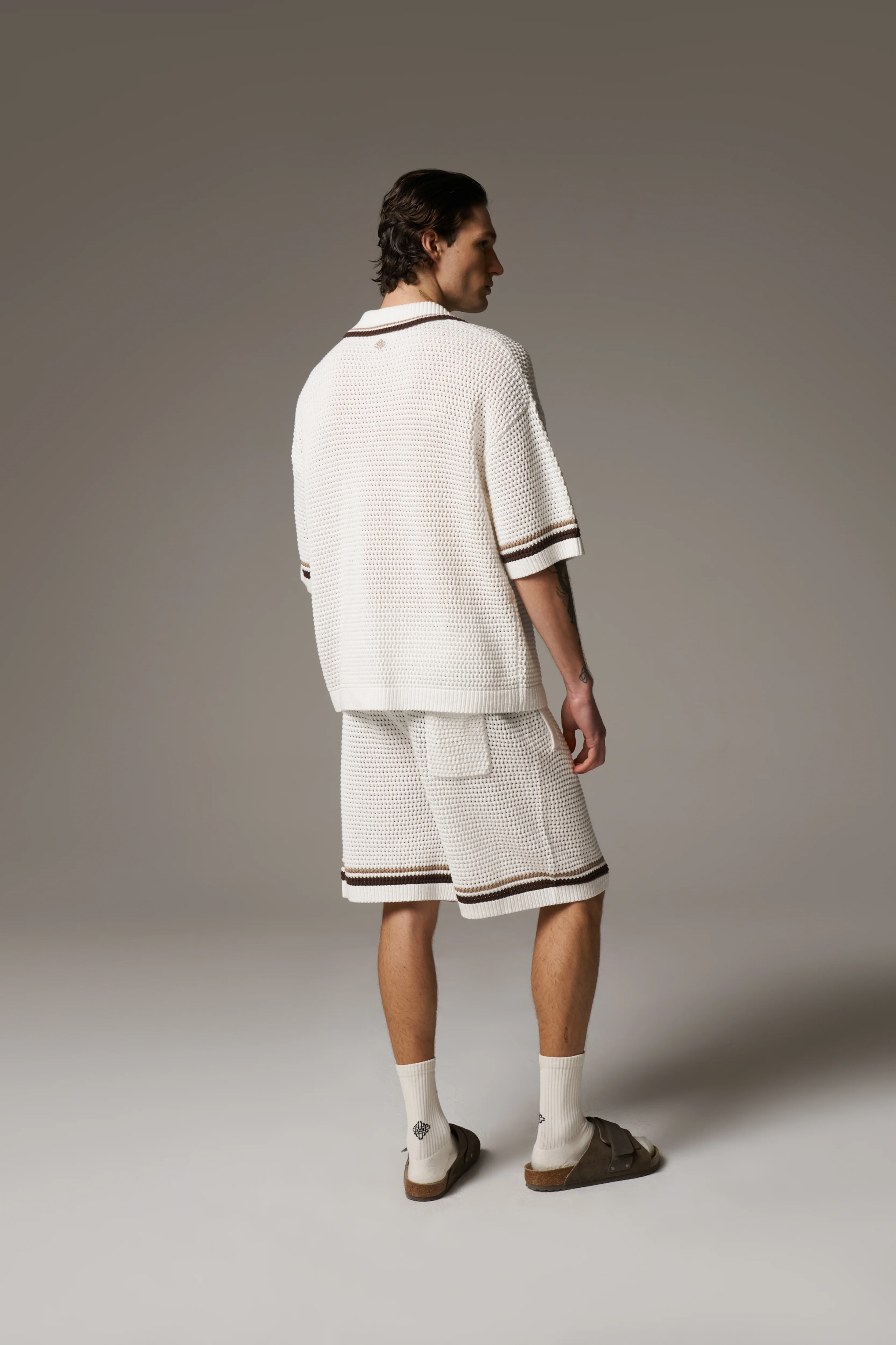 CROCHET KNITTED STRIPE SHORTS - WHITE/BROWN