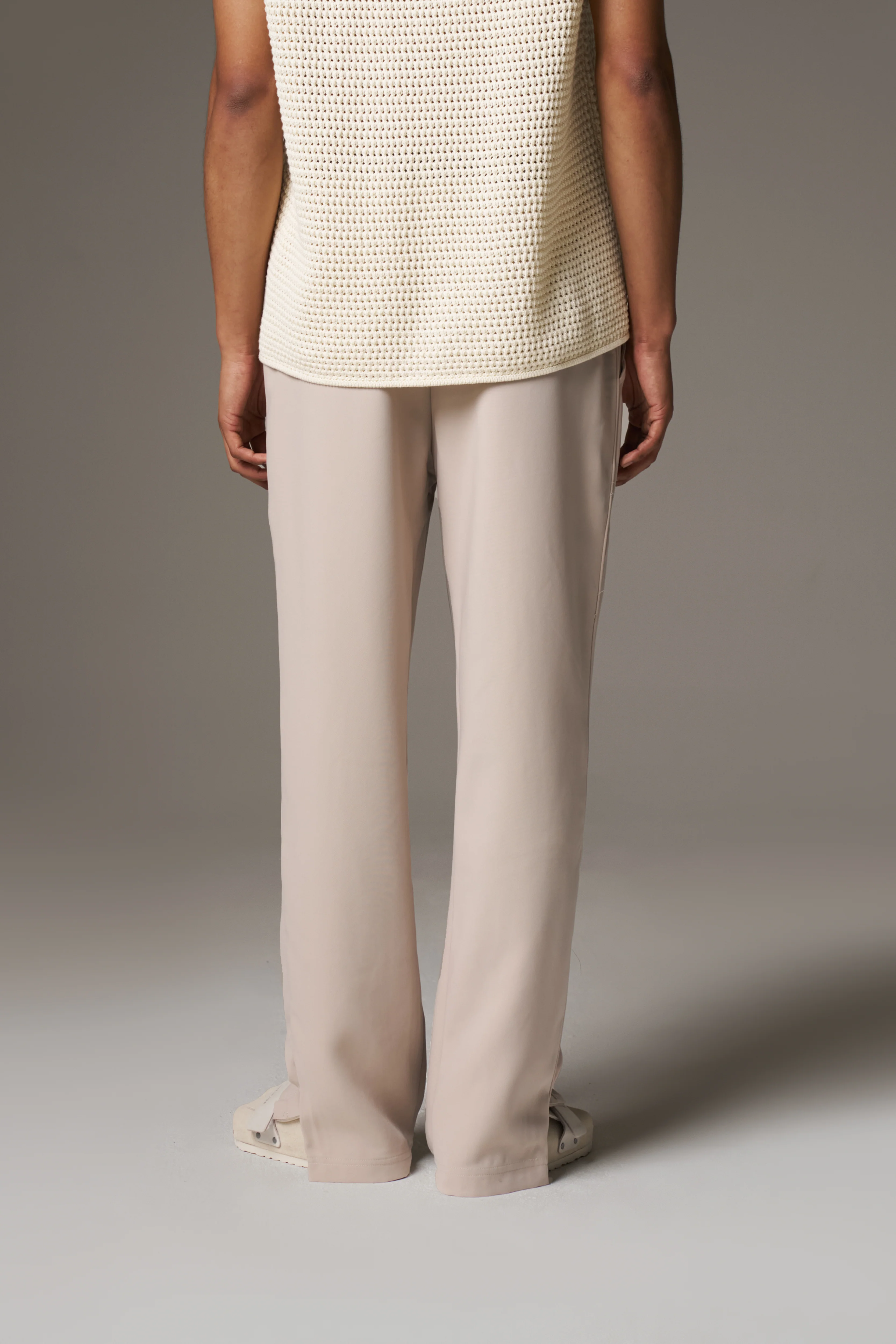 ULTIMATE SPLIT HEM SMART PANT - BEIGE