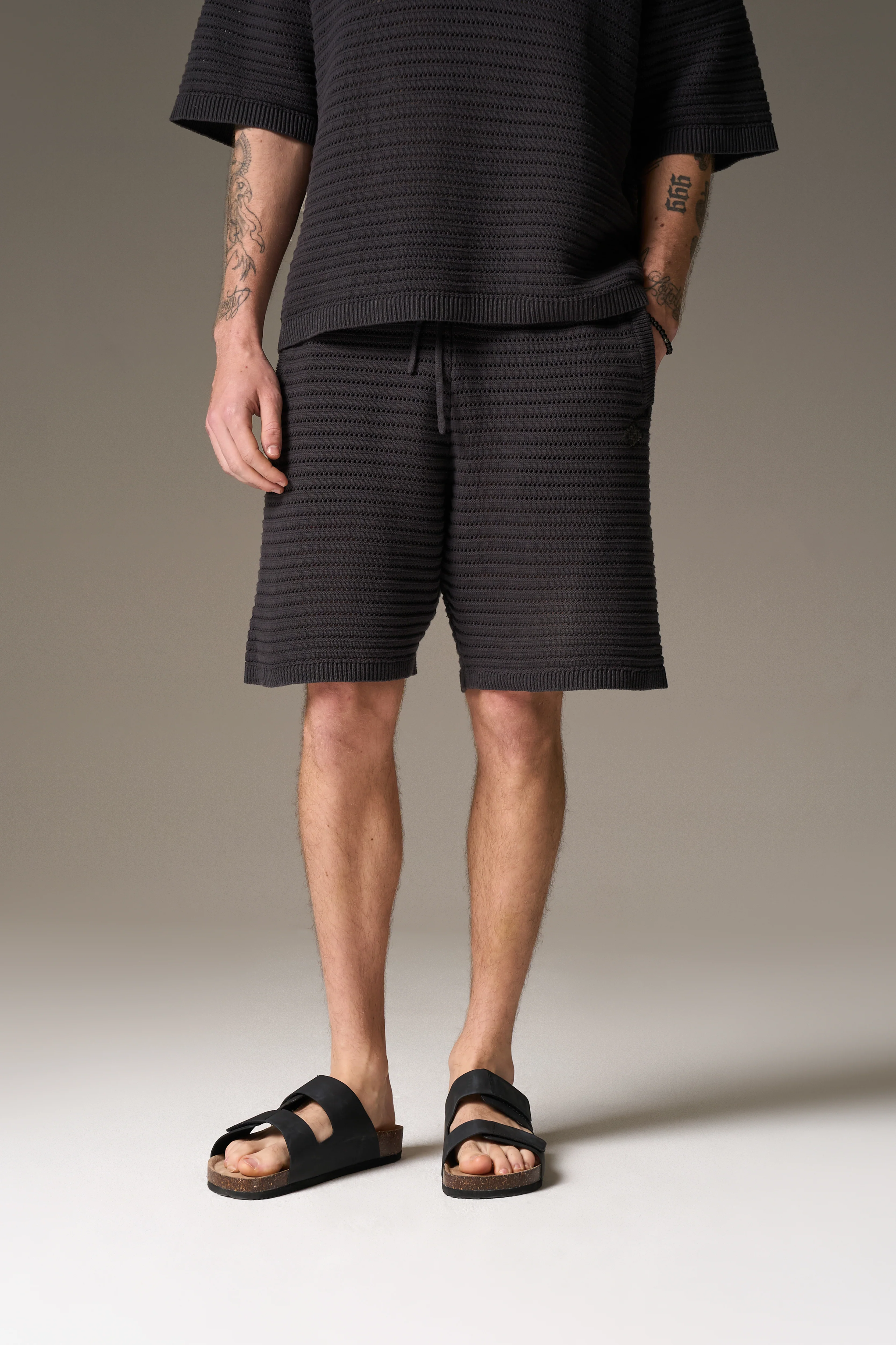 KNITTED SHORTS - CHARCOAL