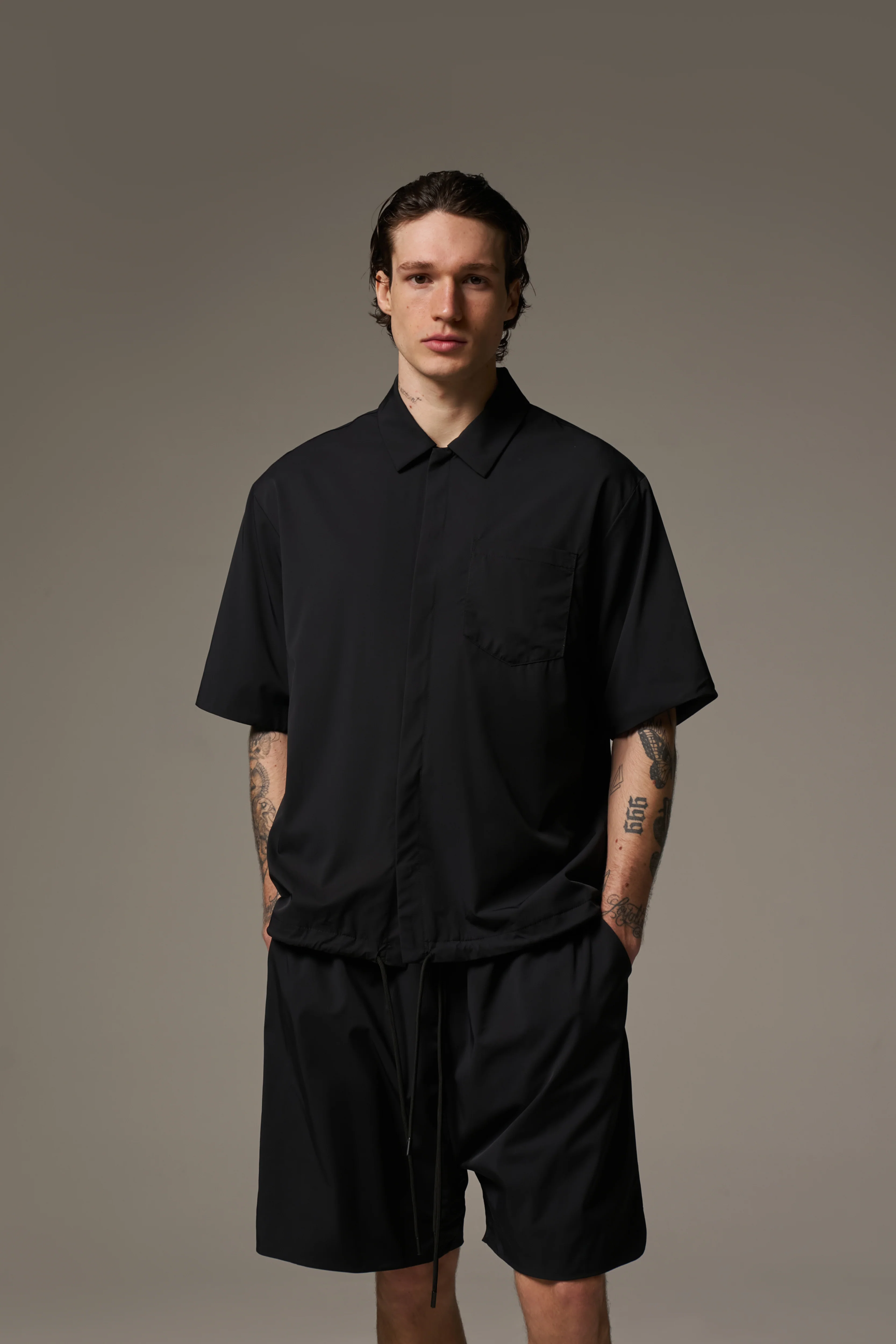NYLON DRAWCORD SHIRT - BLACK