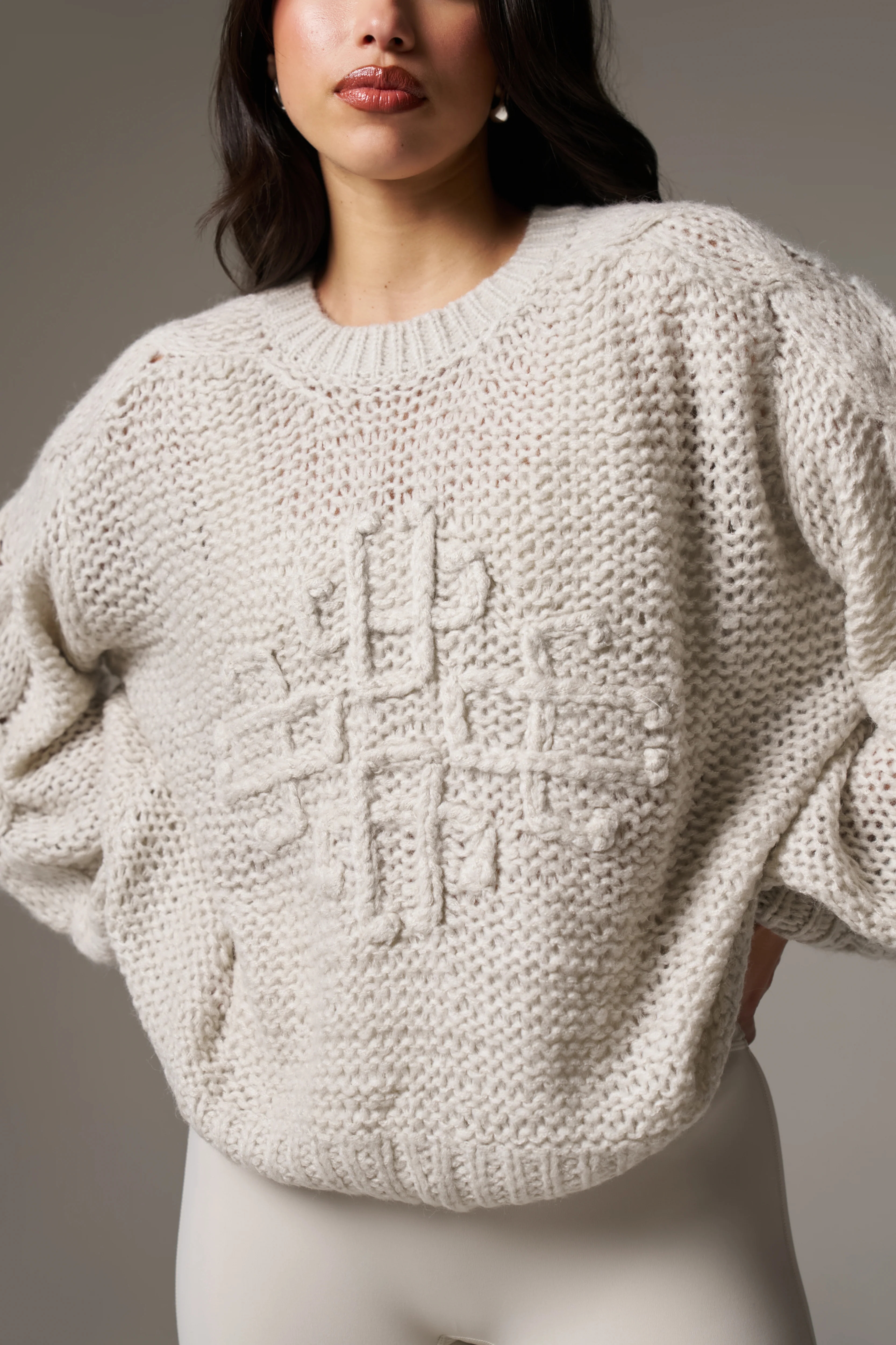 EMBLEM PLAITED OVERSIZED KNIT JUMPER - STONE