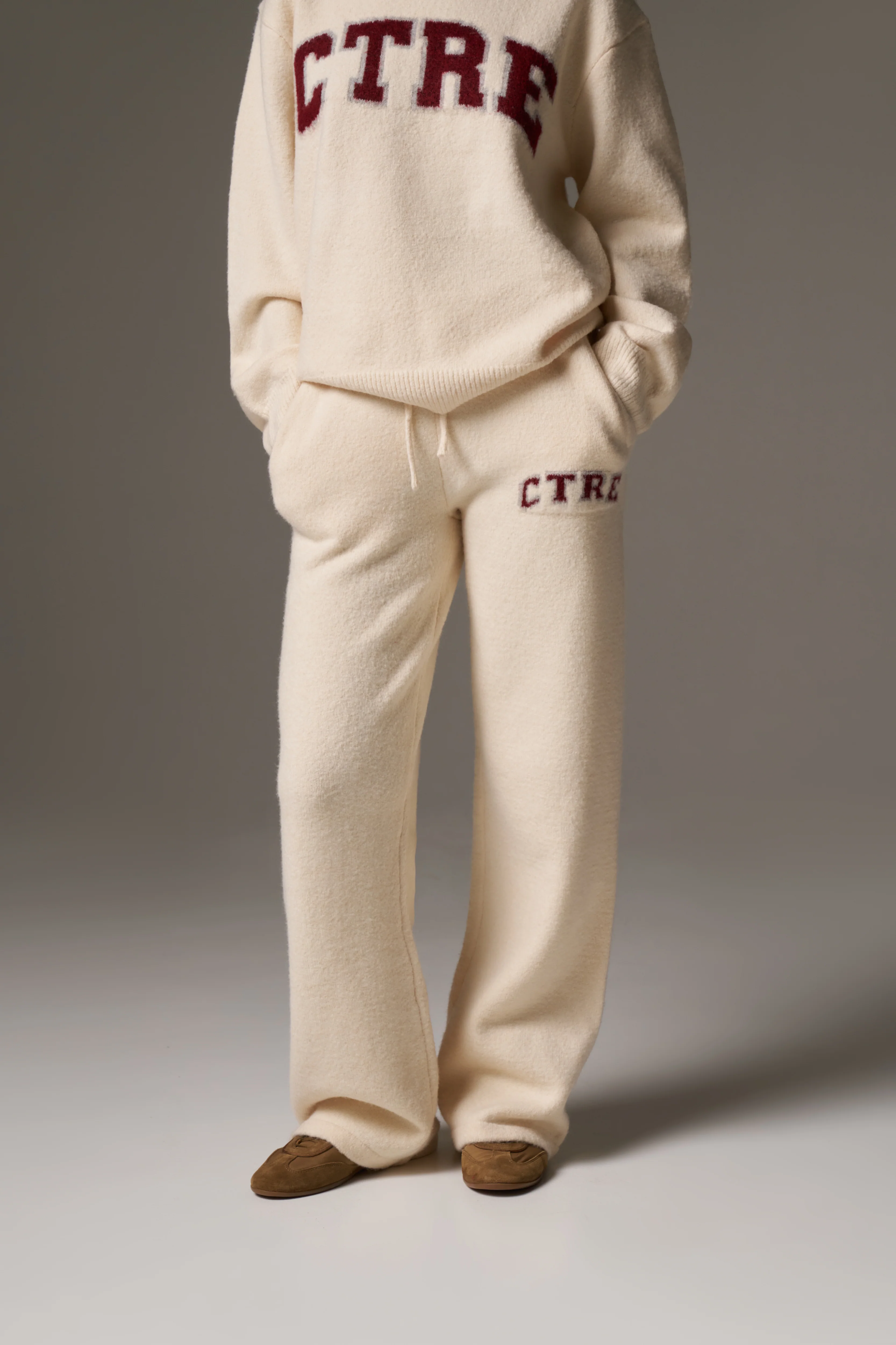 CTRE KNITTED JOGGERS - OFF WHITE