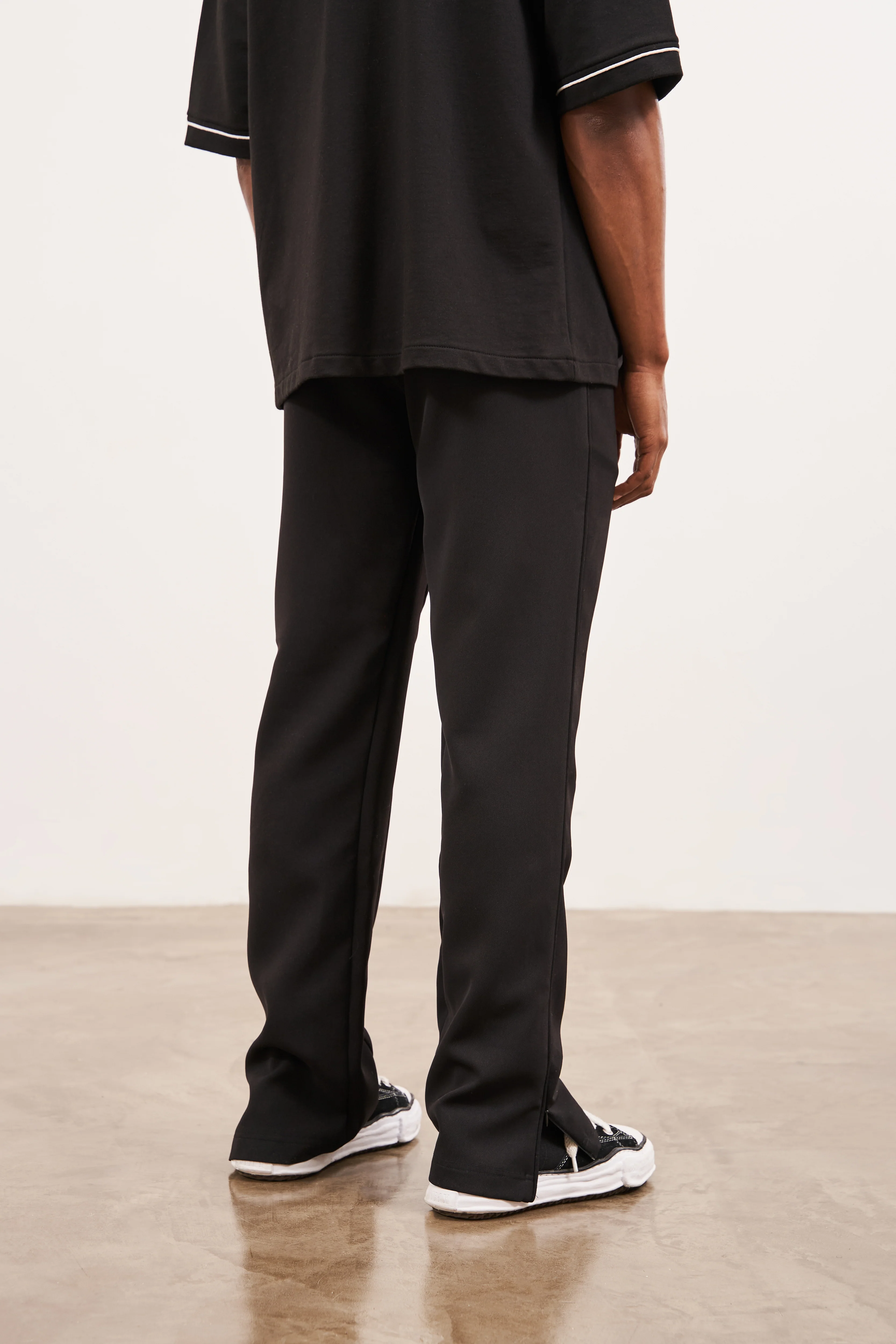 ULTIMATE SPLIT HEM SMART PANT - BLACK