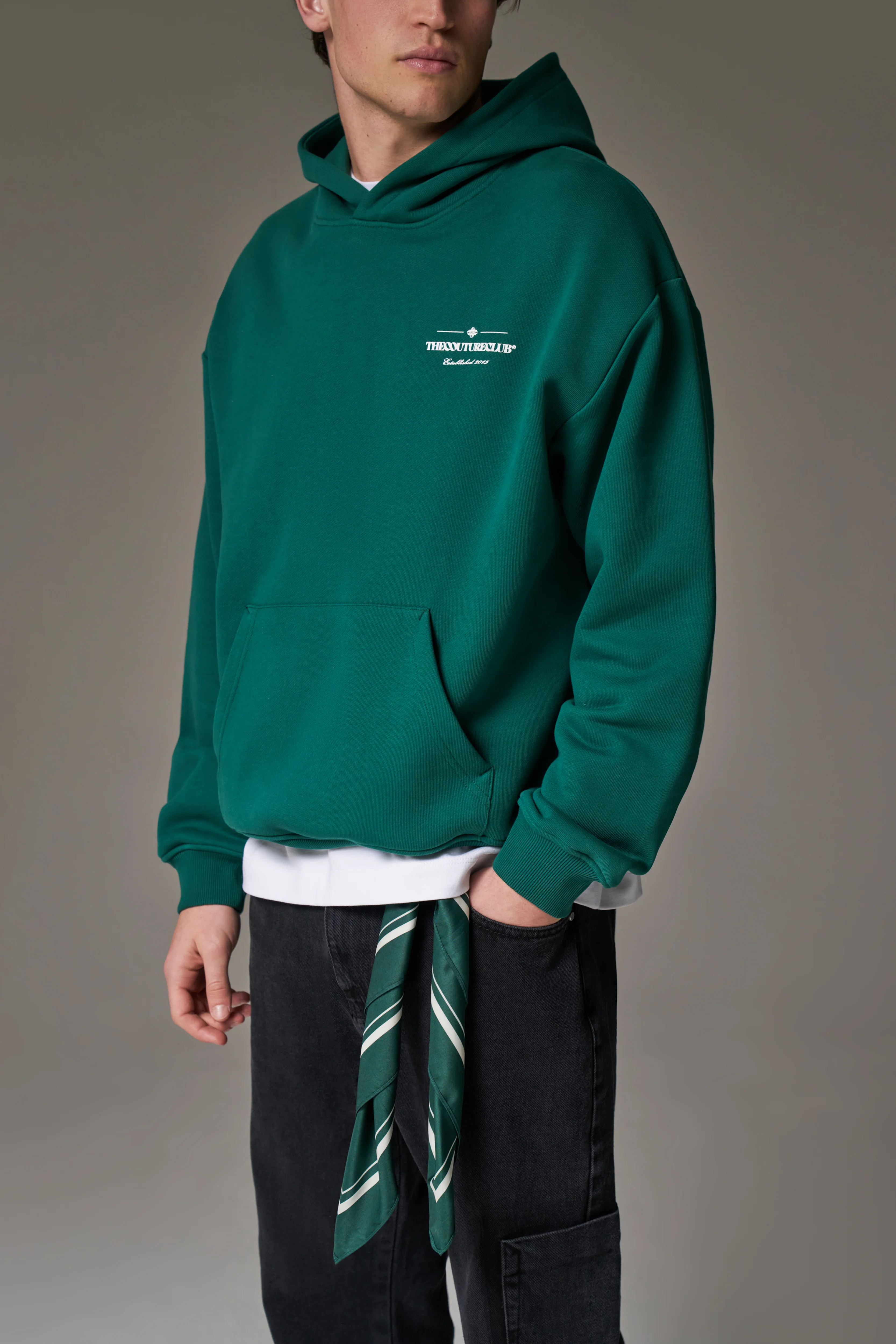 MIXED FONT GRAPHIC HOODIE - GREEN