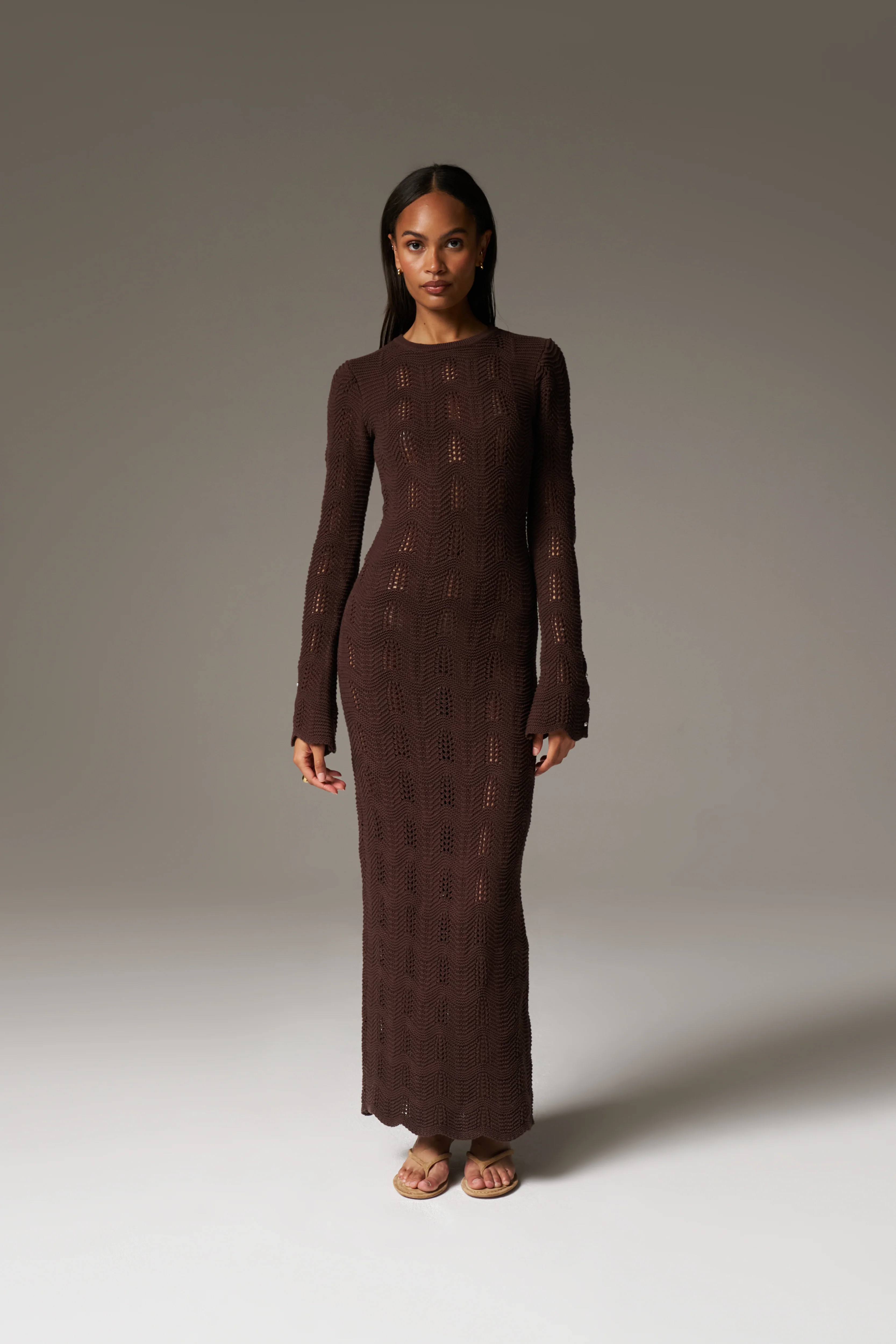 SCALLOP EDGE KNITTED MAXI DRESS - CHOCOLATE