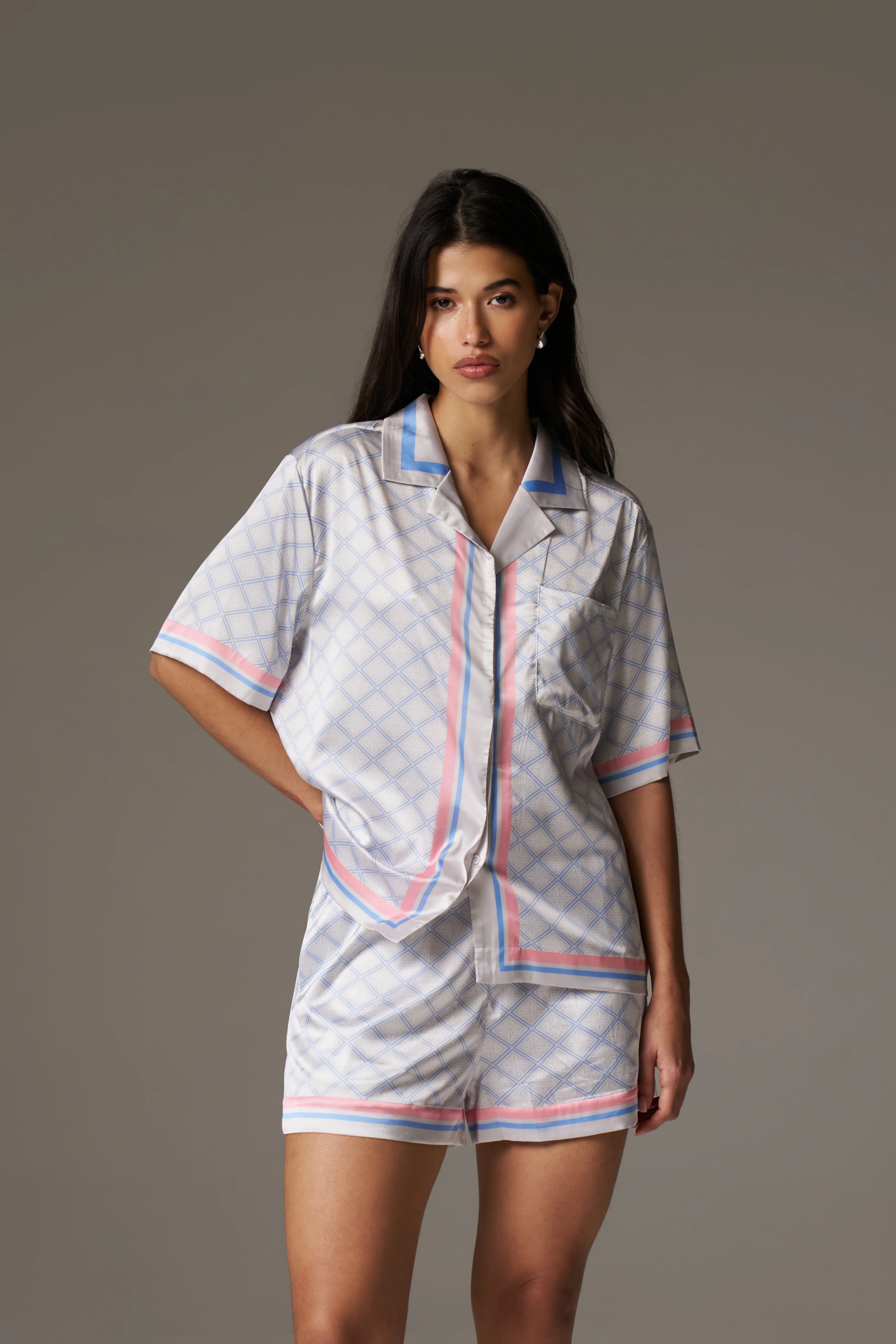 EMBLEM PRINT SHORTS - BLUE