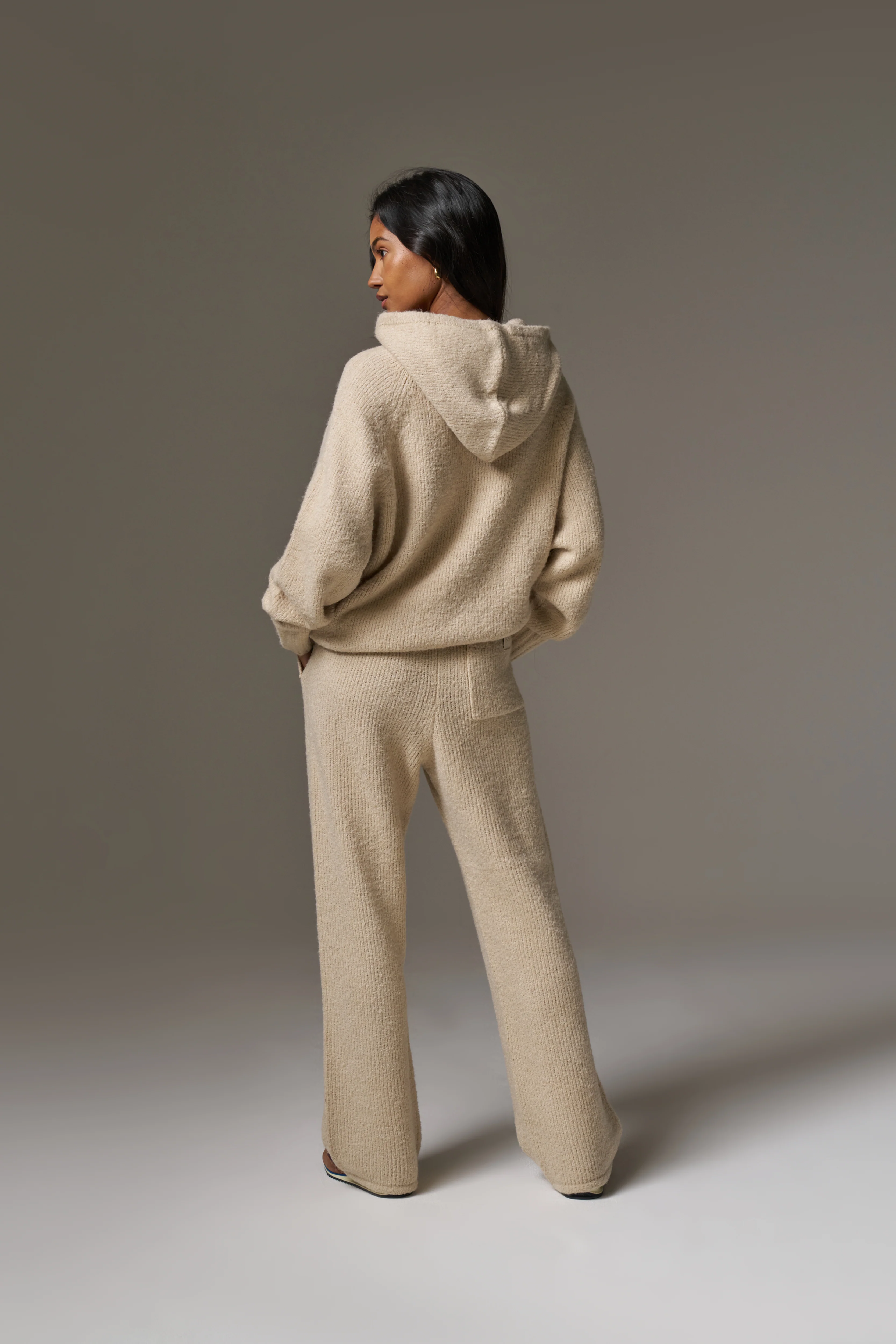 BOUCLE KNIT HOODIE - STONE