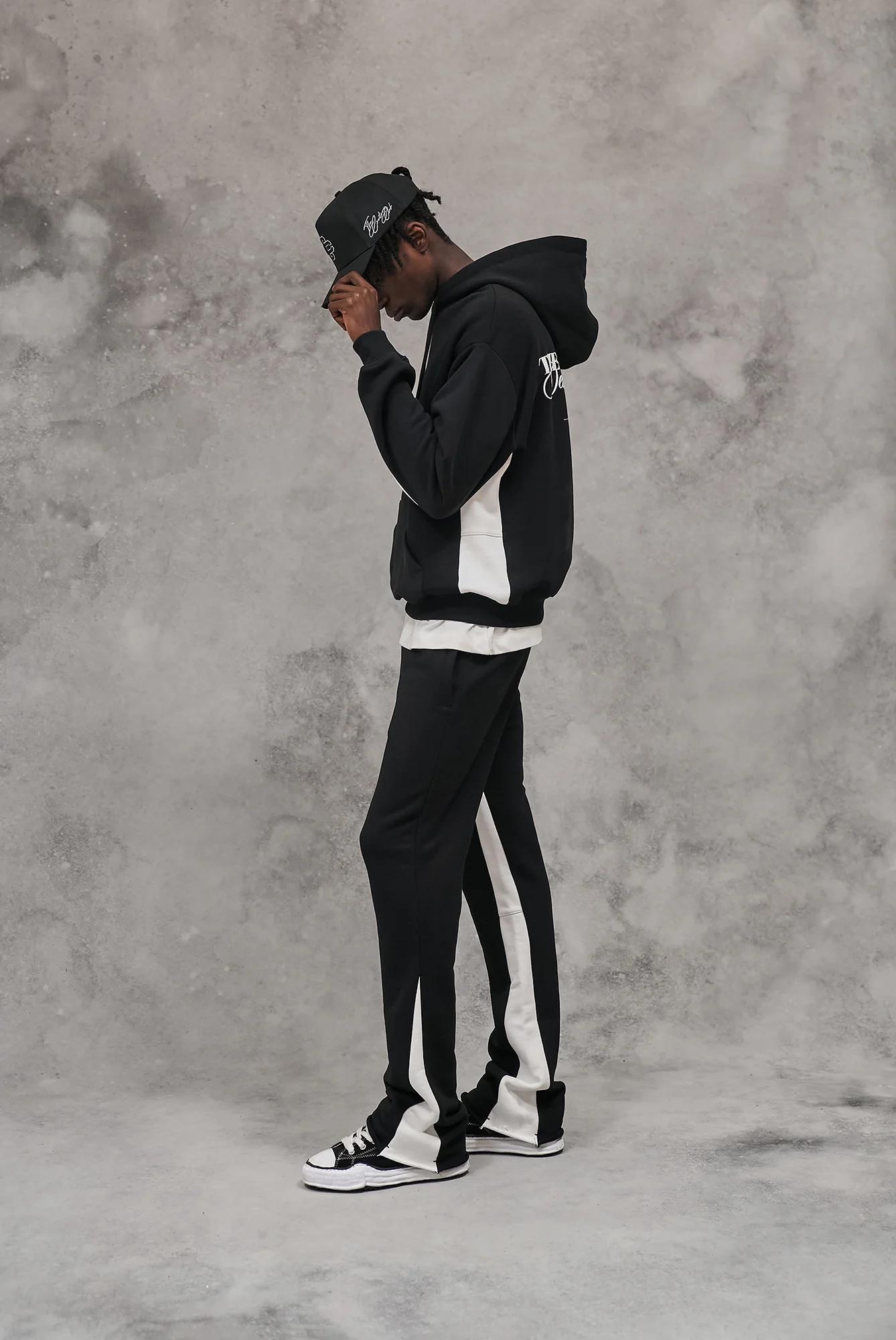 DESIGN DEPARTMENT PANEL JOGGERS - BLACK