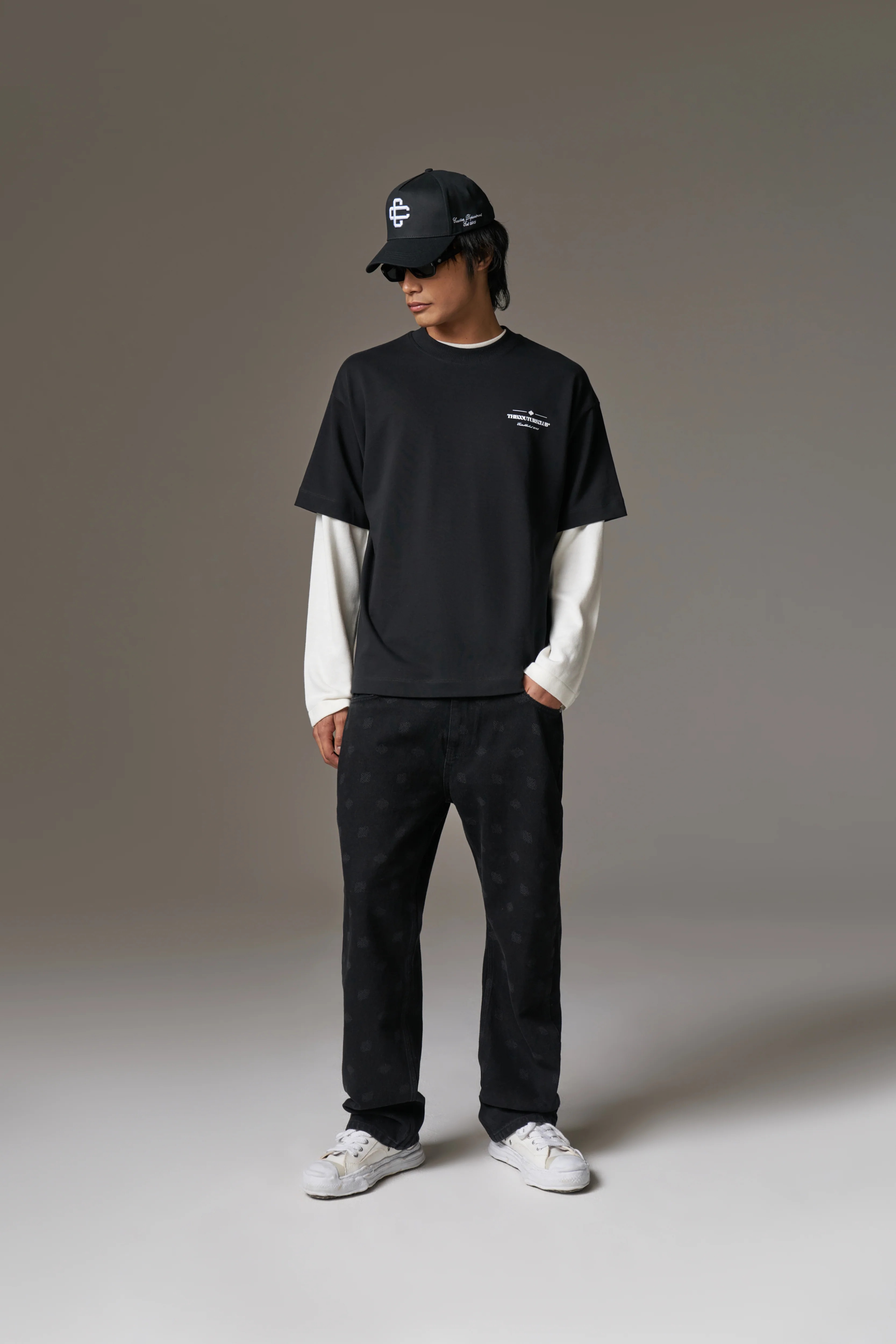 COPYRIGHT MULTI GRAPHIC T-SHIRT - BLACK