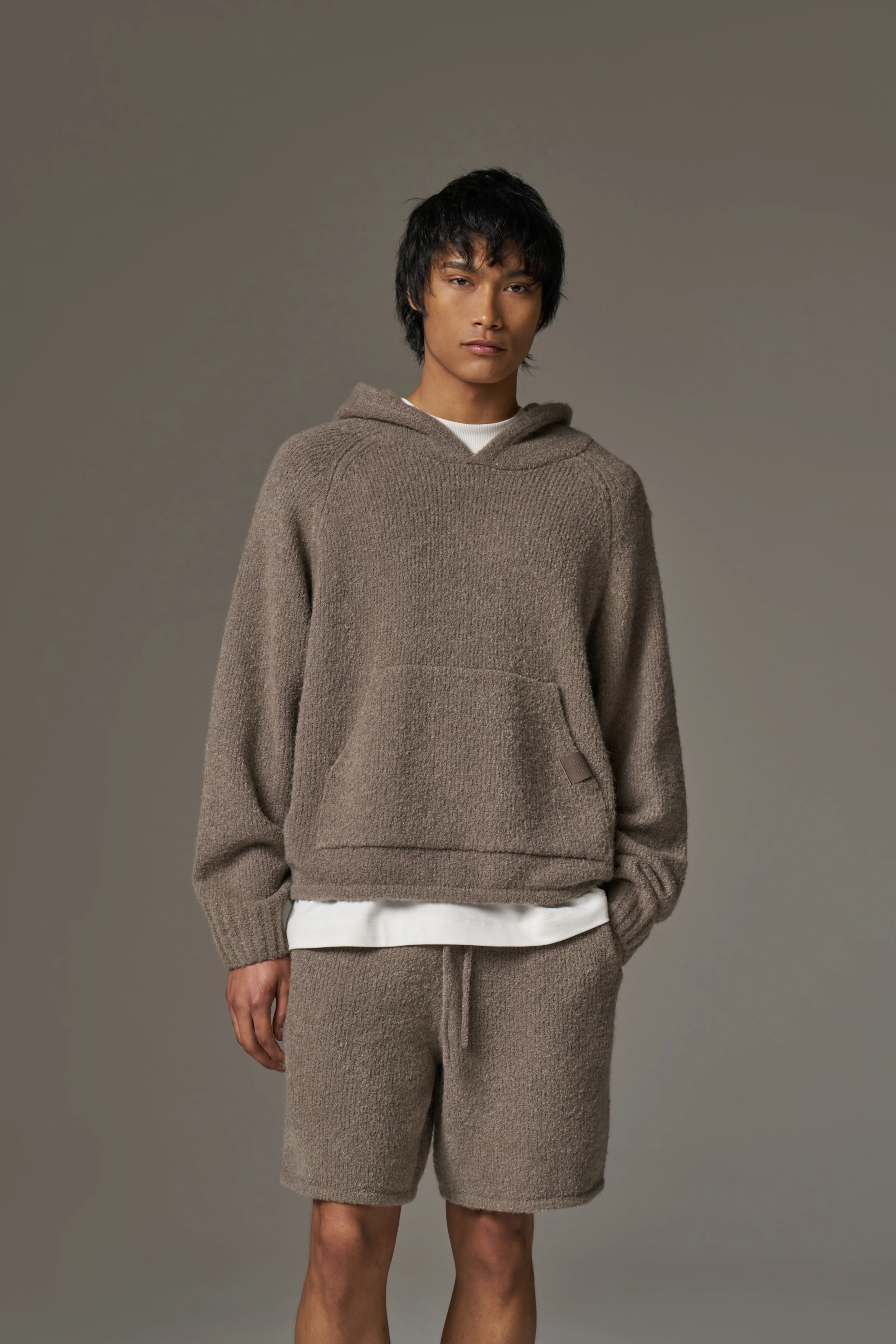 BOUCLE KNIT HOODIE - BROWN