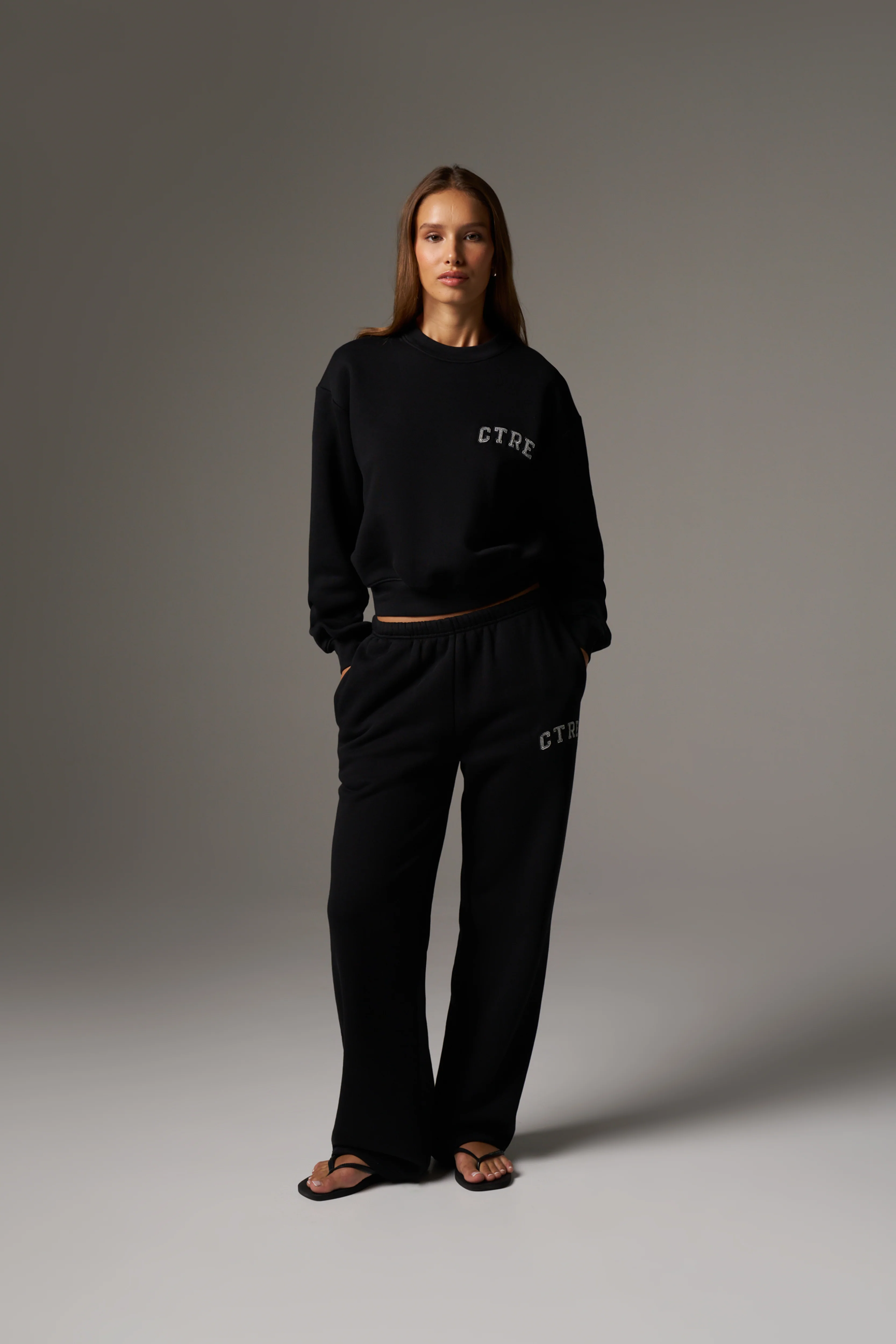 CTRE STRAIGHT LEG JOGGERS - BLACK