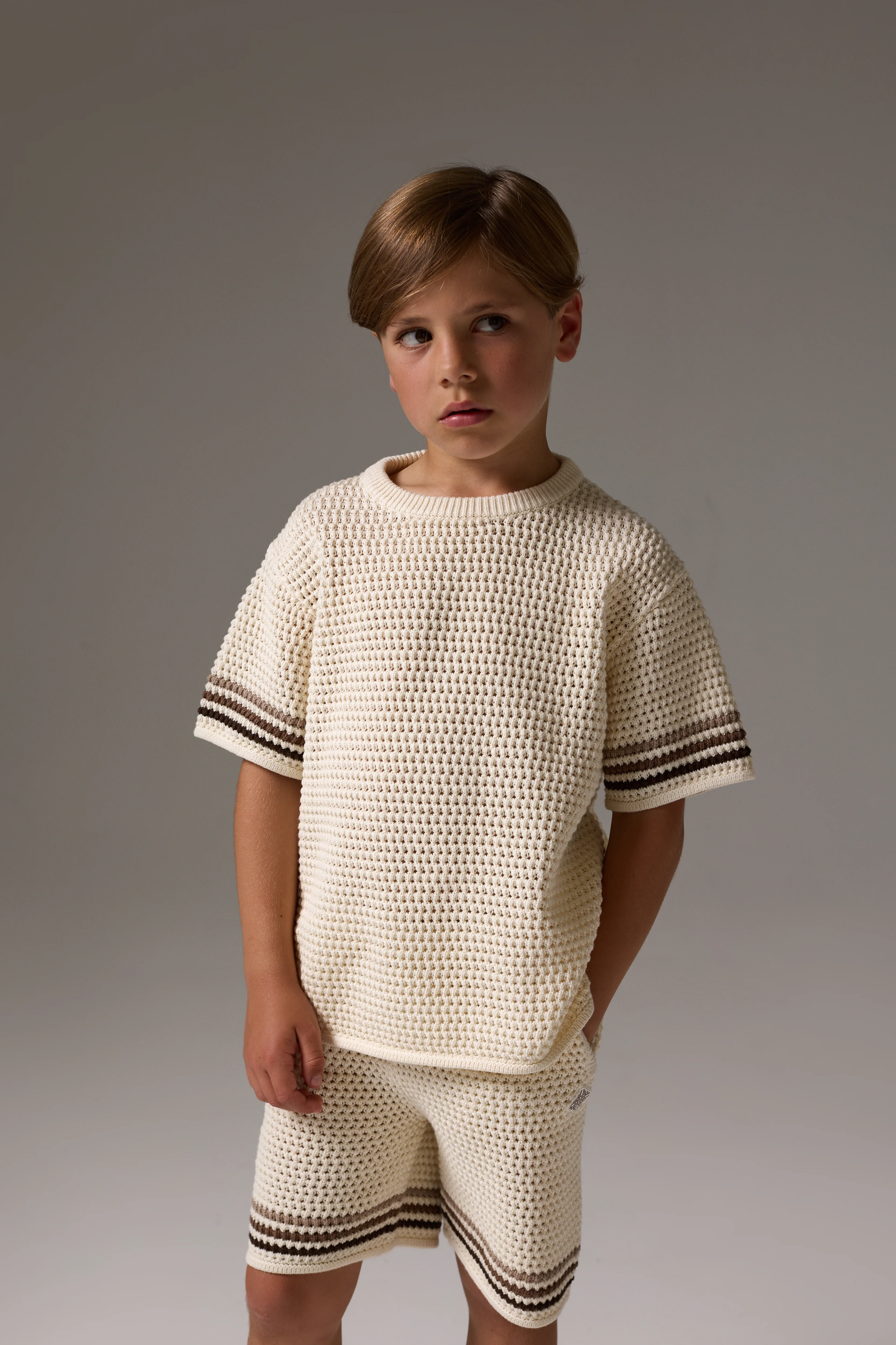 JUNIOR STRIPE CROCHET KNIT SHORTS - OFF WHITE