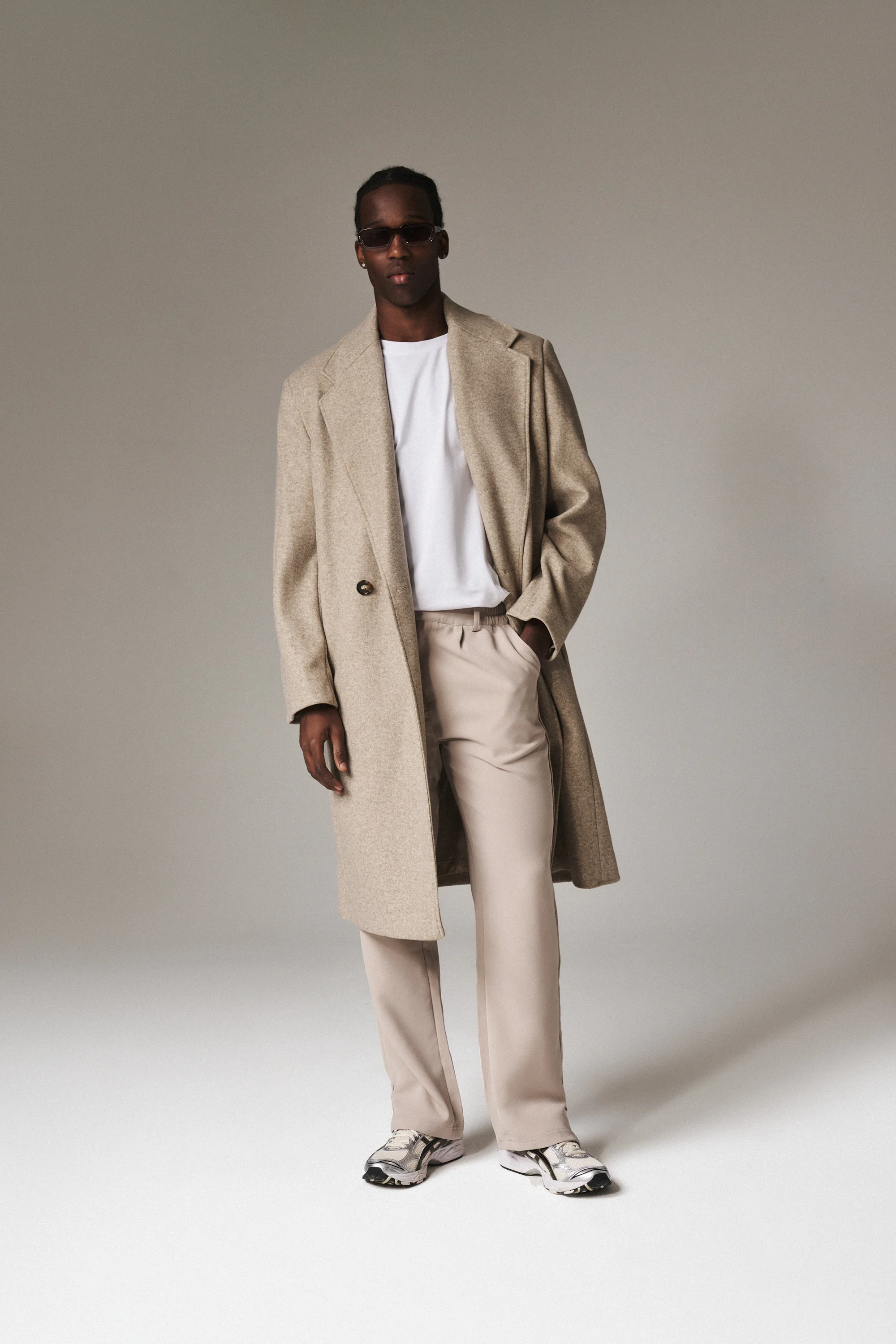 UNBRANDED SLIM T-SHIRT - WHITE