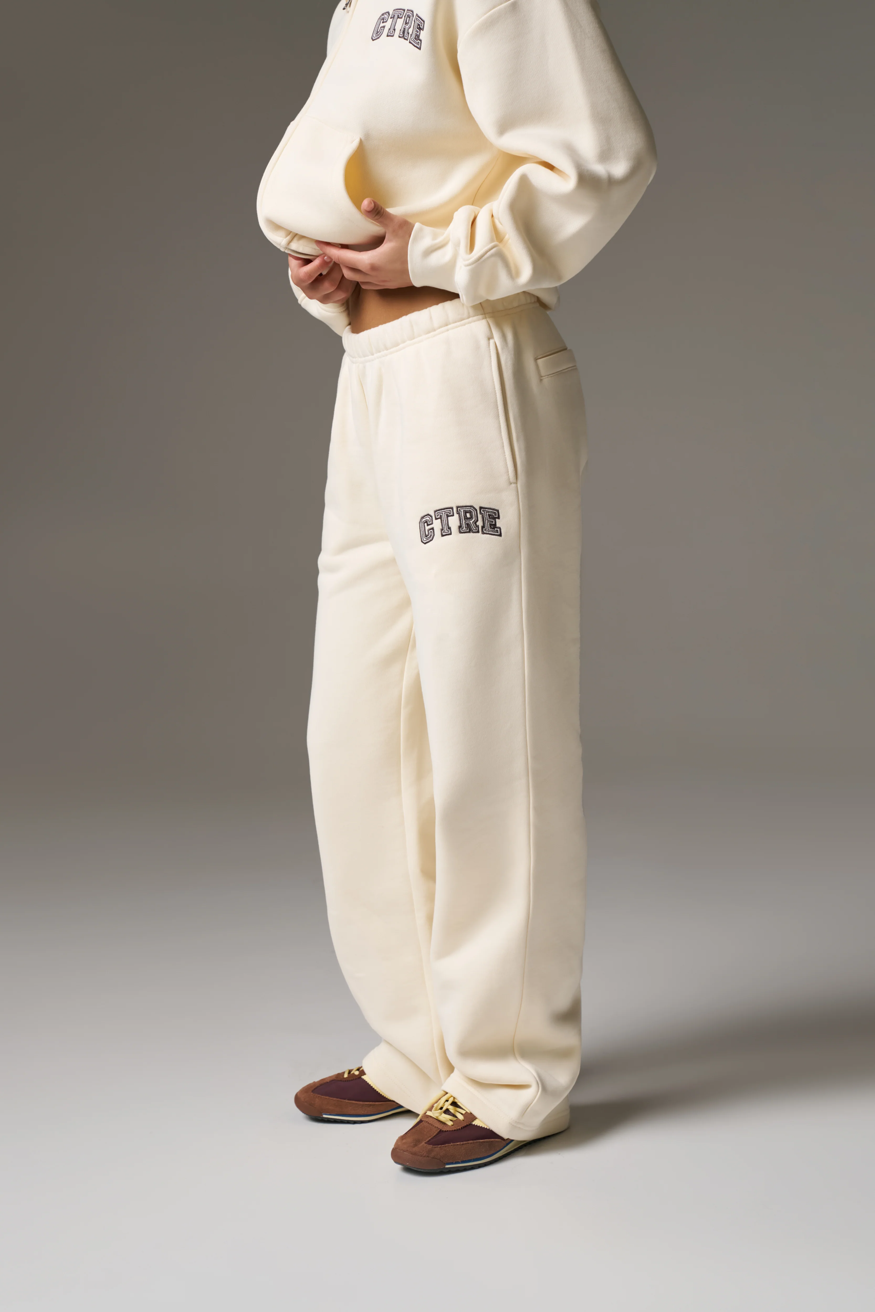 CTRE STRAIGHT LEG JOGGERS - BUTTERMILK