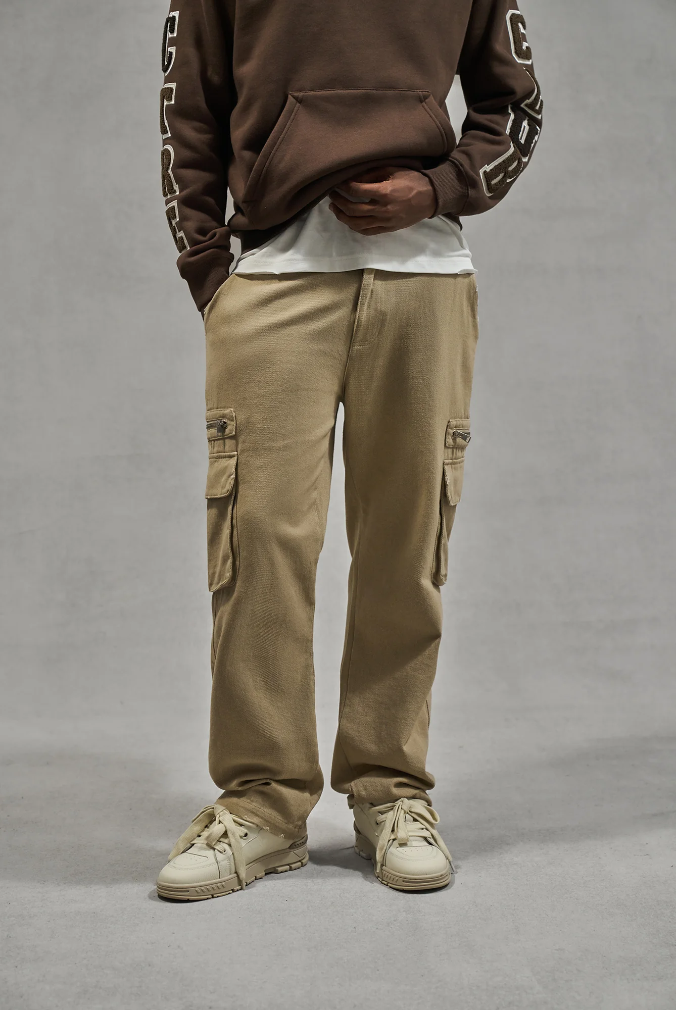 PATCH POCKET TWILL CARGOS - BEIGE