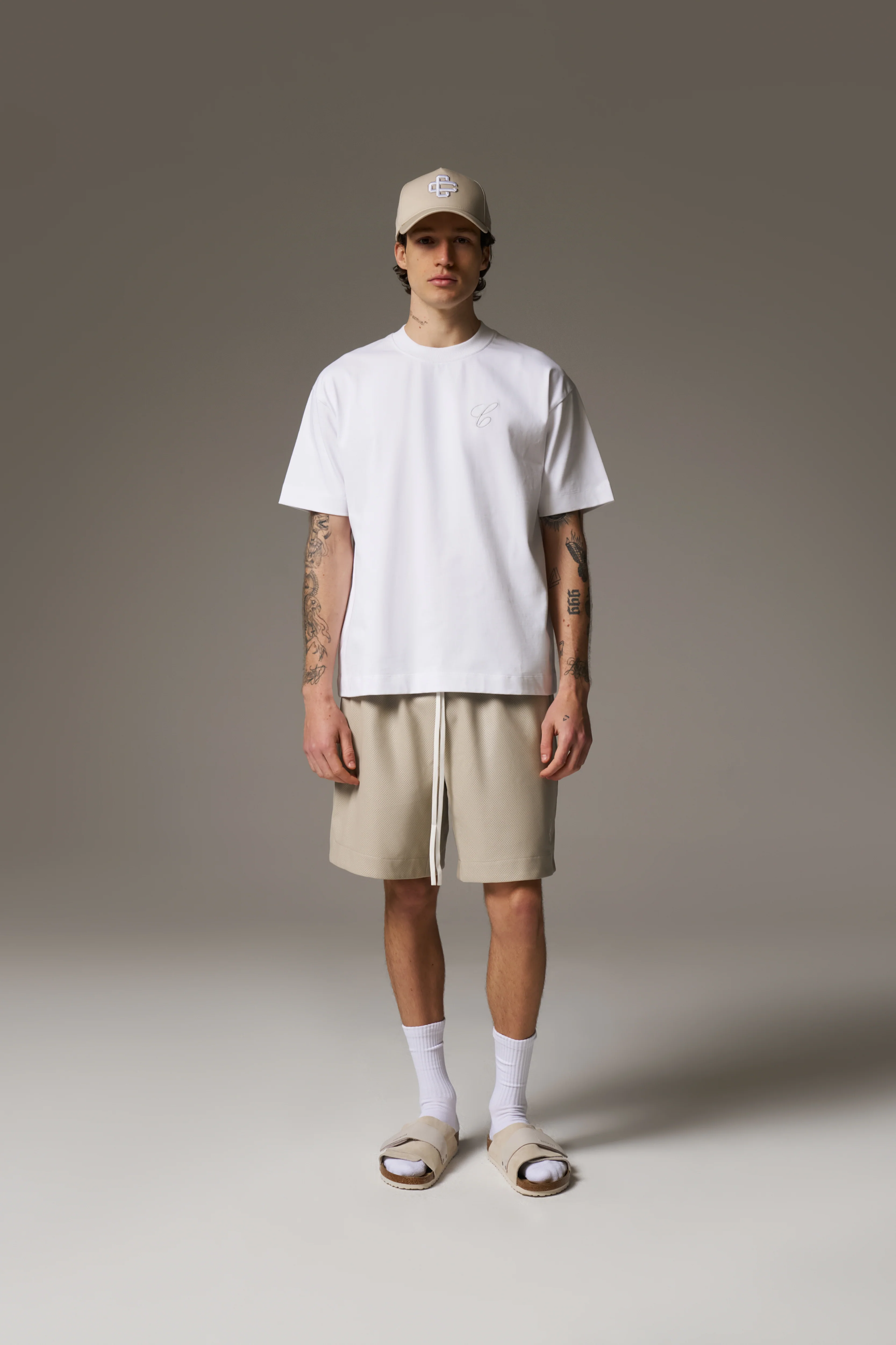 SCRIPT EMBROIDERED T-SHIRT - WHITE