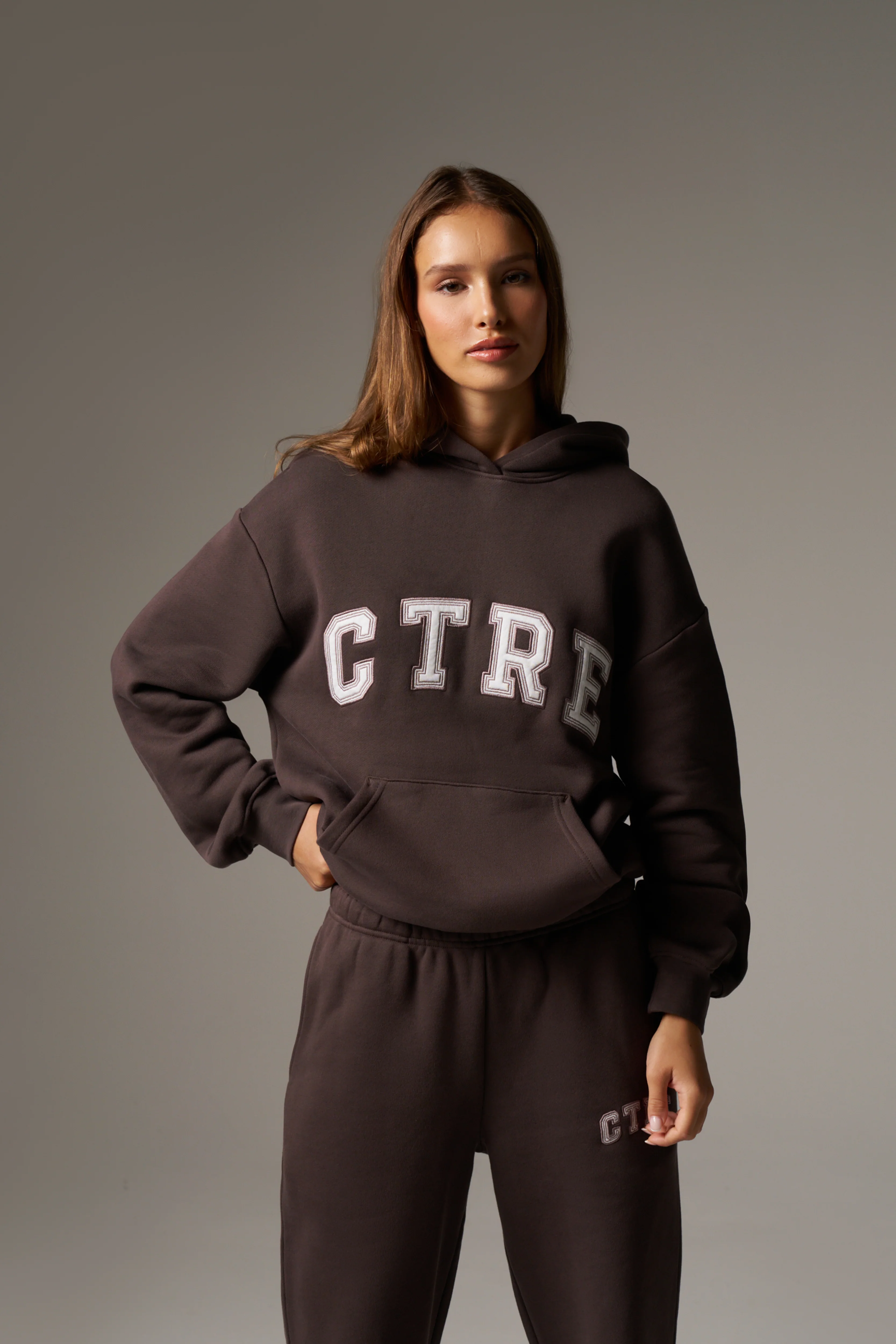 CTRE RELAXED HOODIE - BROWN