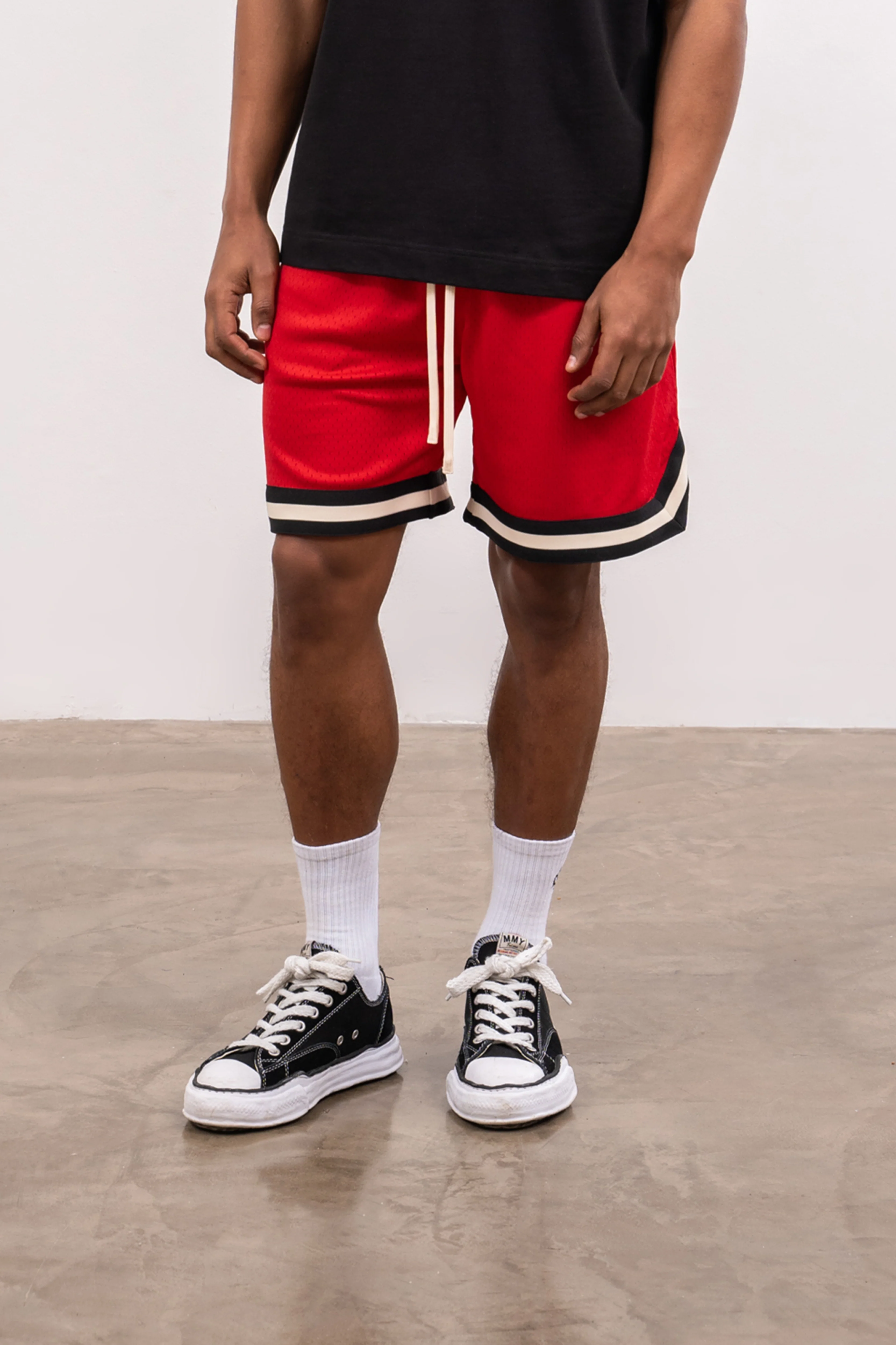 VARSITY MESH SHORT - RED