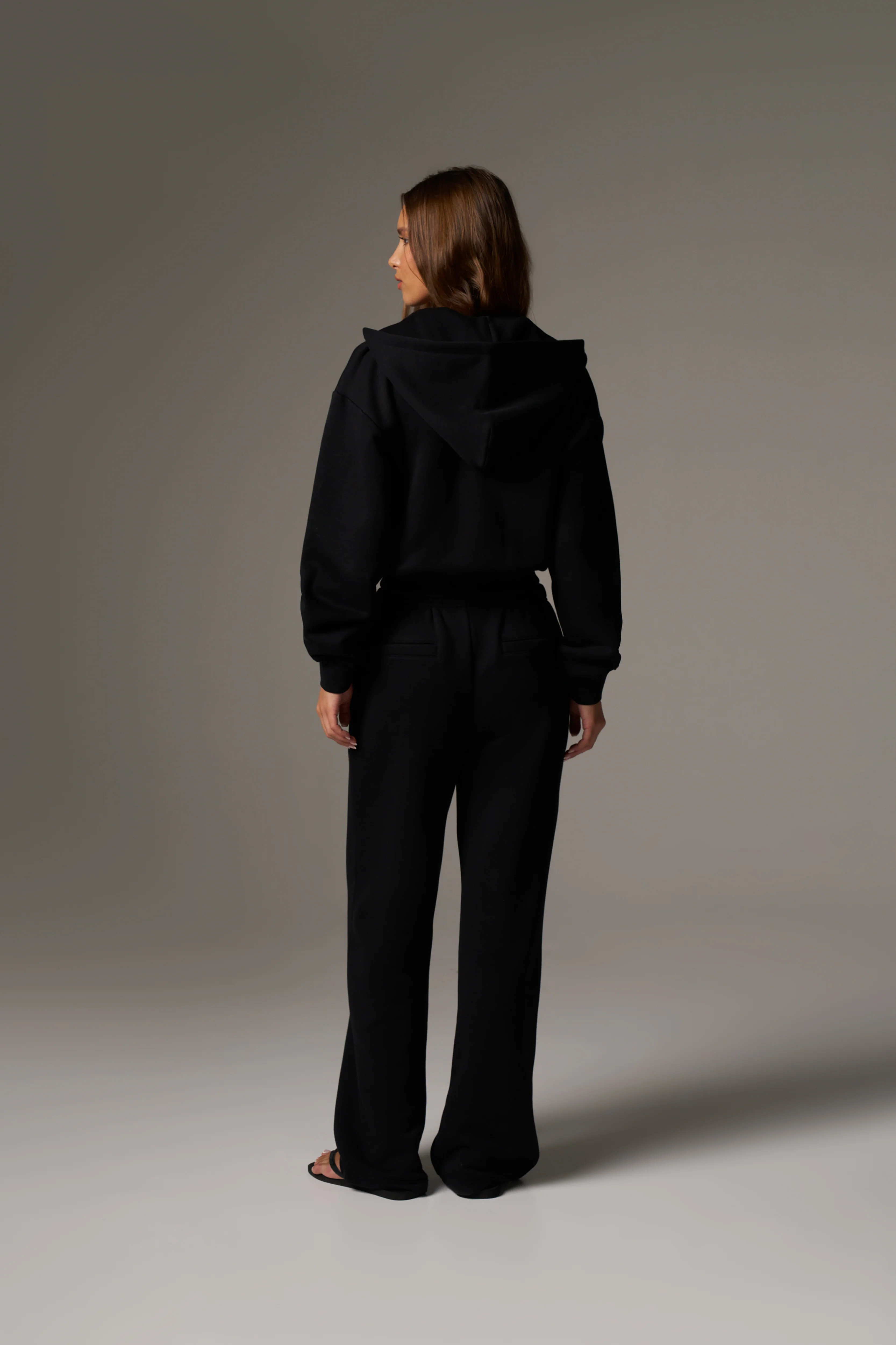 CTRE STRAIGHT LEG JOGGERS - BLACK