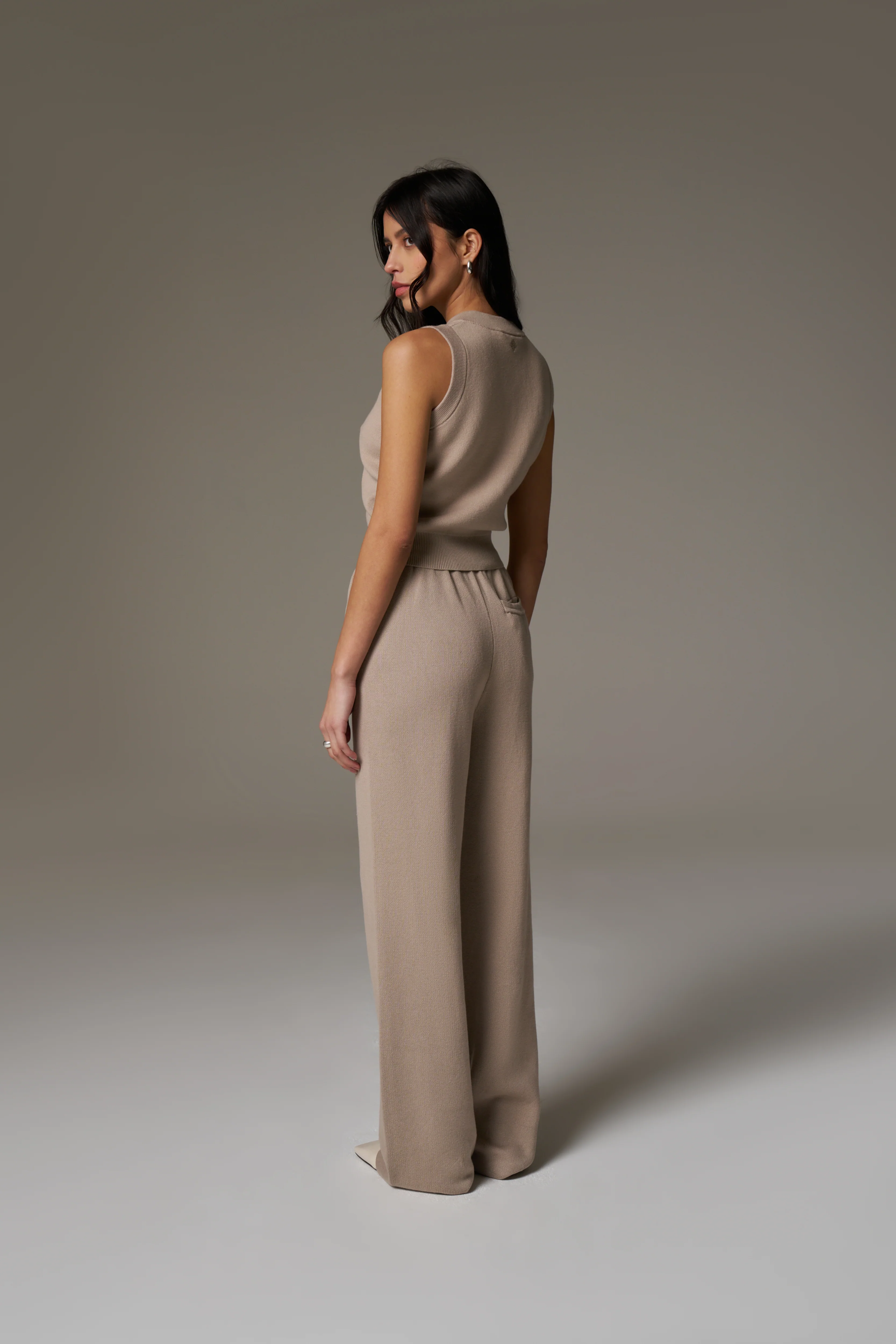 KNIT BUTTON THROUGH TOP - BEIGE