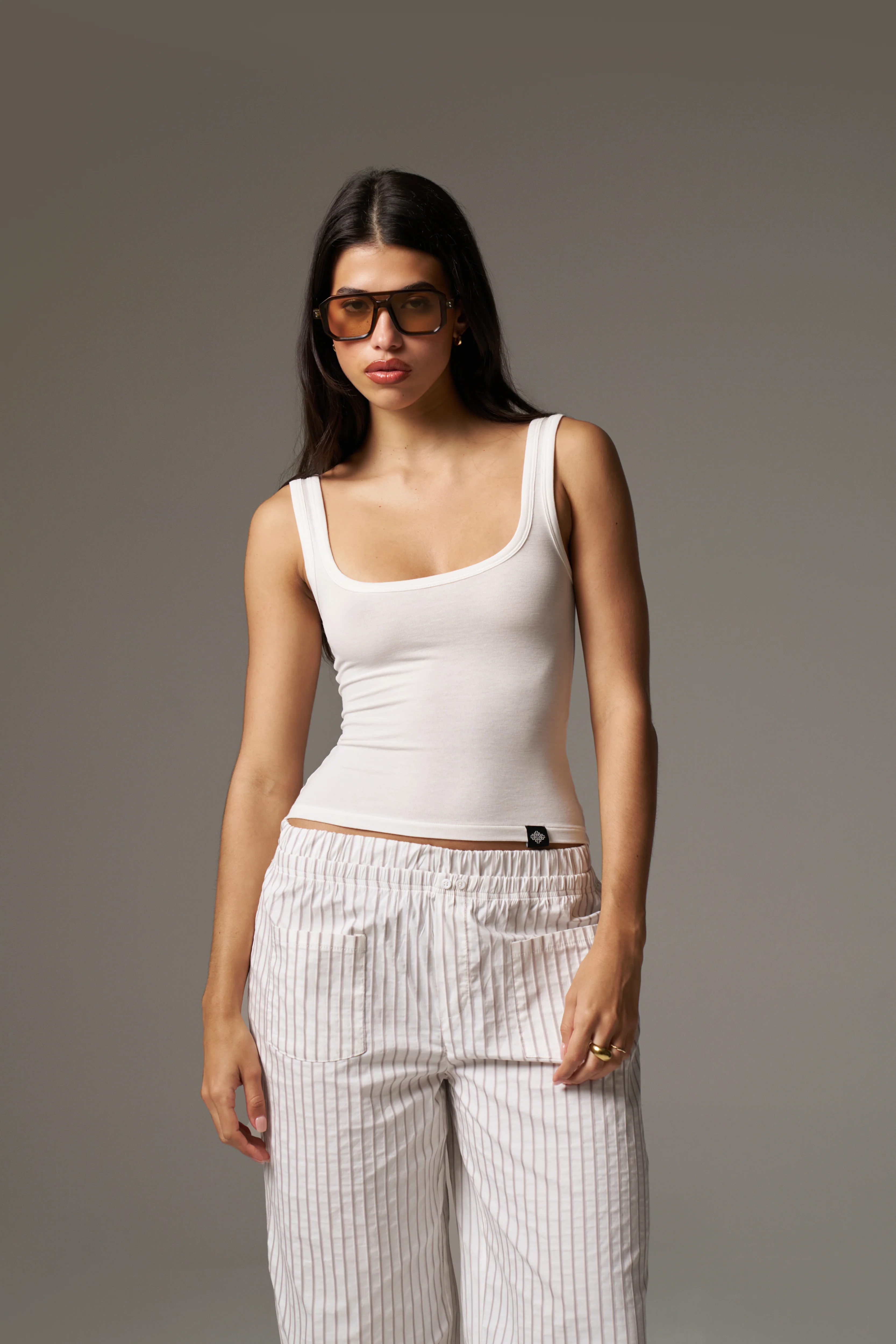 SLUB EMBLEM LABEL VEST TOP - WHITE