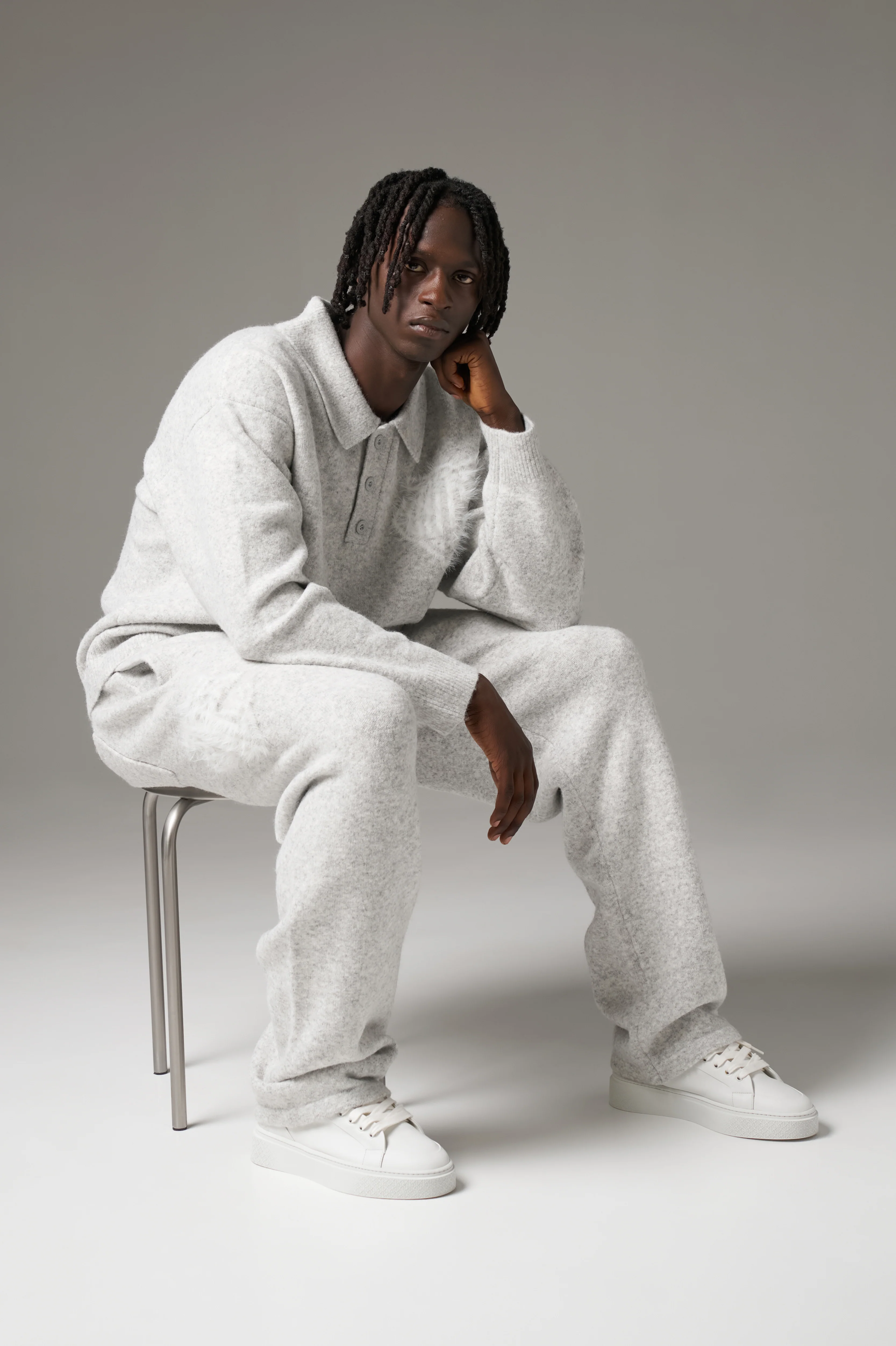 MONGRAM EMBLEM FLUFFY KNIT JOGGERS - GREY MARL