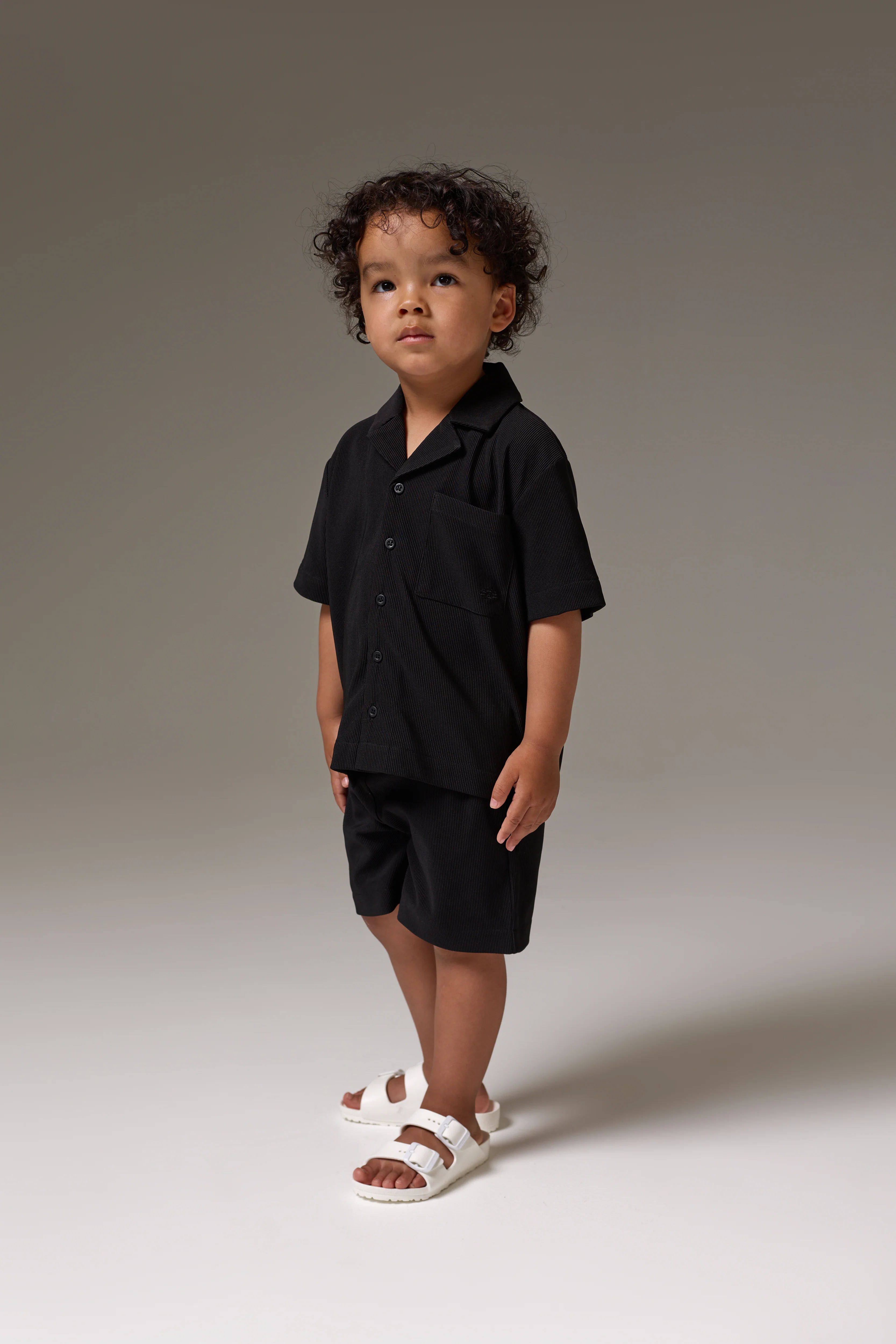 KIDS RIBBED SHORTS - BLACK