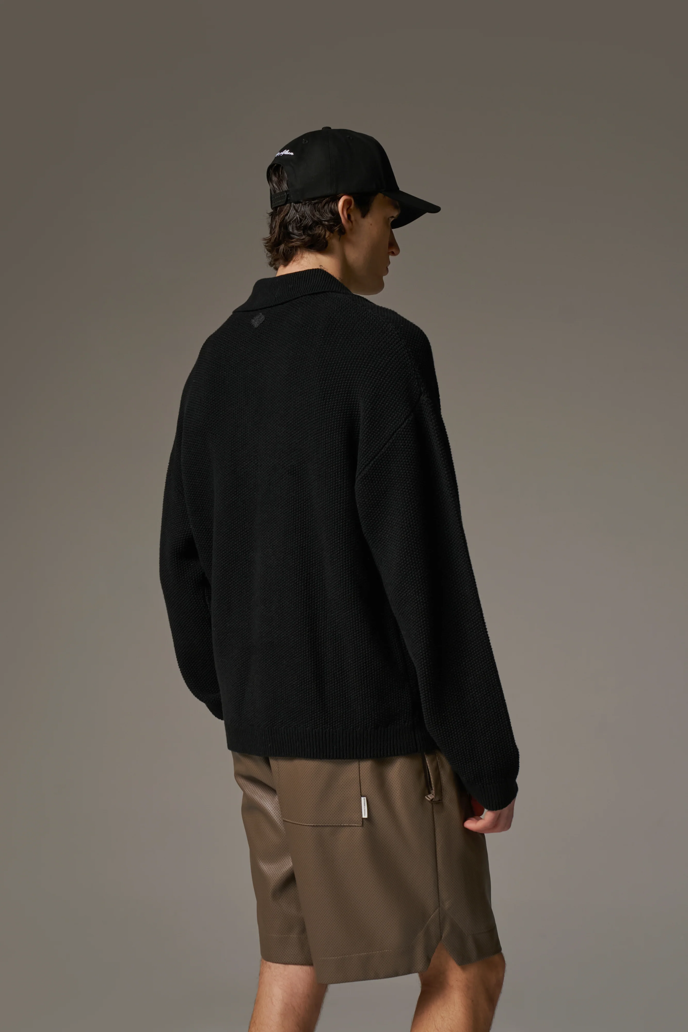 CROCHET KNITTED EMBLEM POCKET SHIRT - BLACK