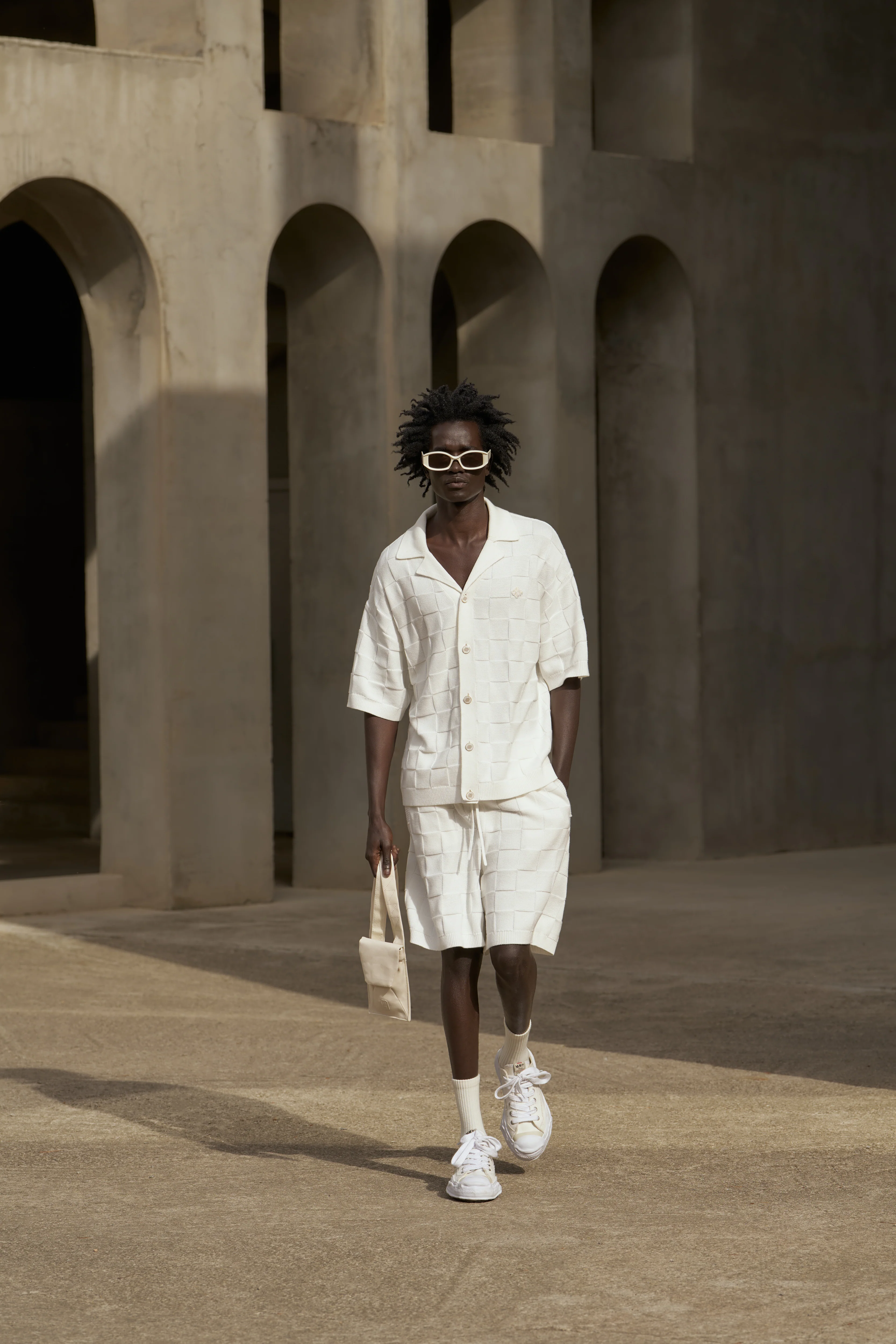 CHECKERBOARD KNITTED SHORT - OFF WHITE