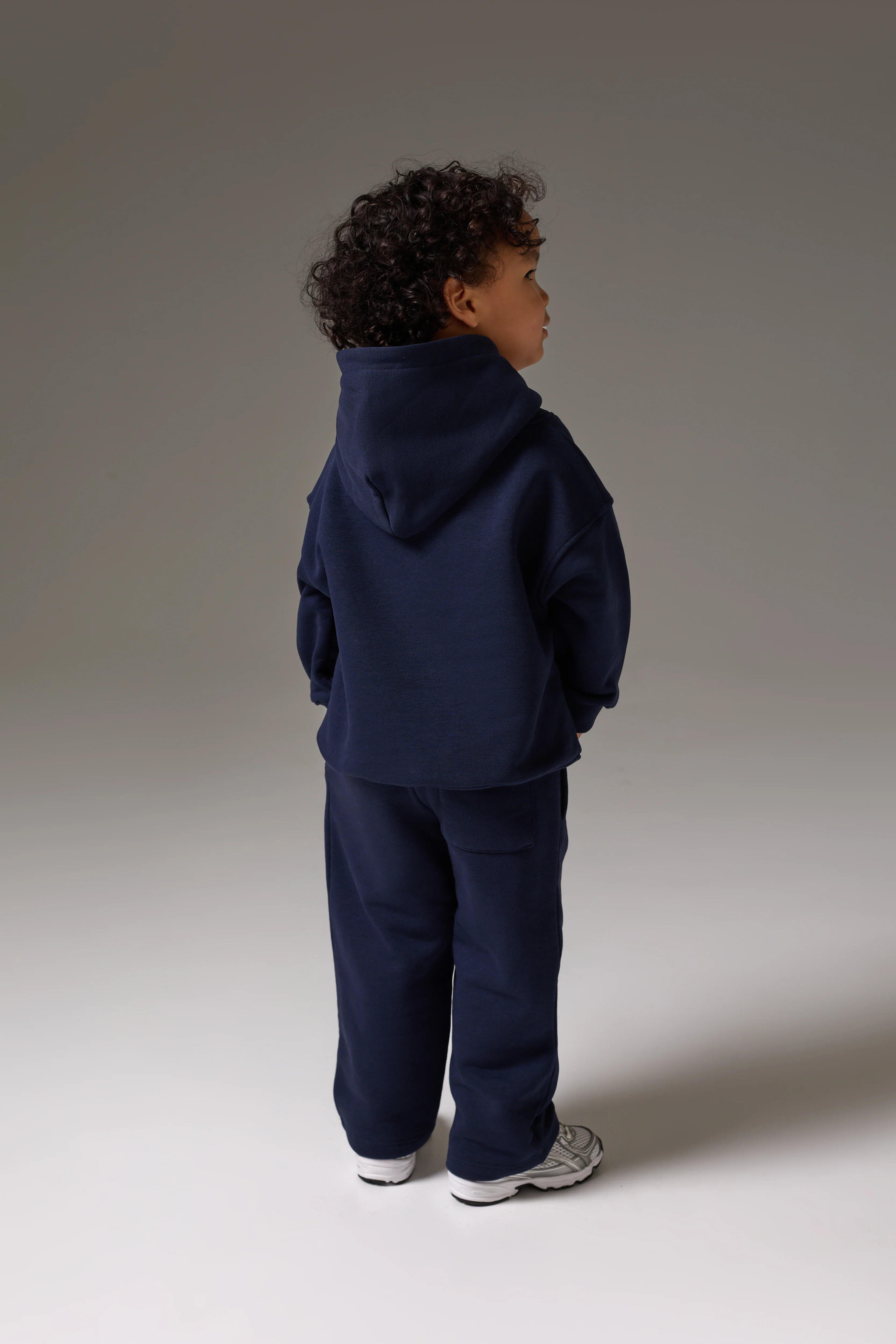 KIDS MONOGRAM EMBLEM APPLIQUE JOGGERS - NAVY